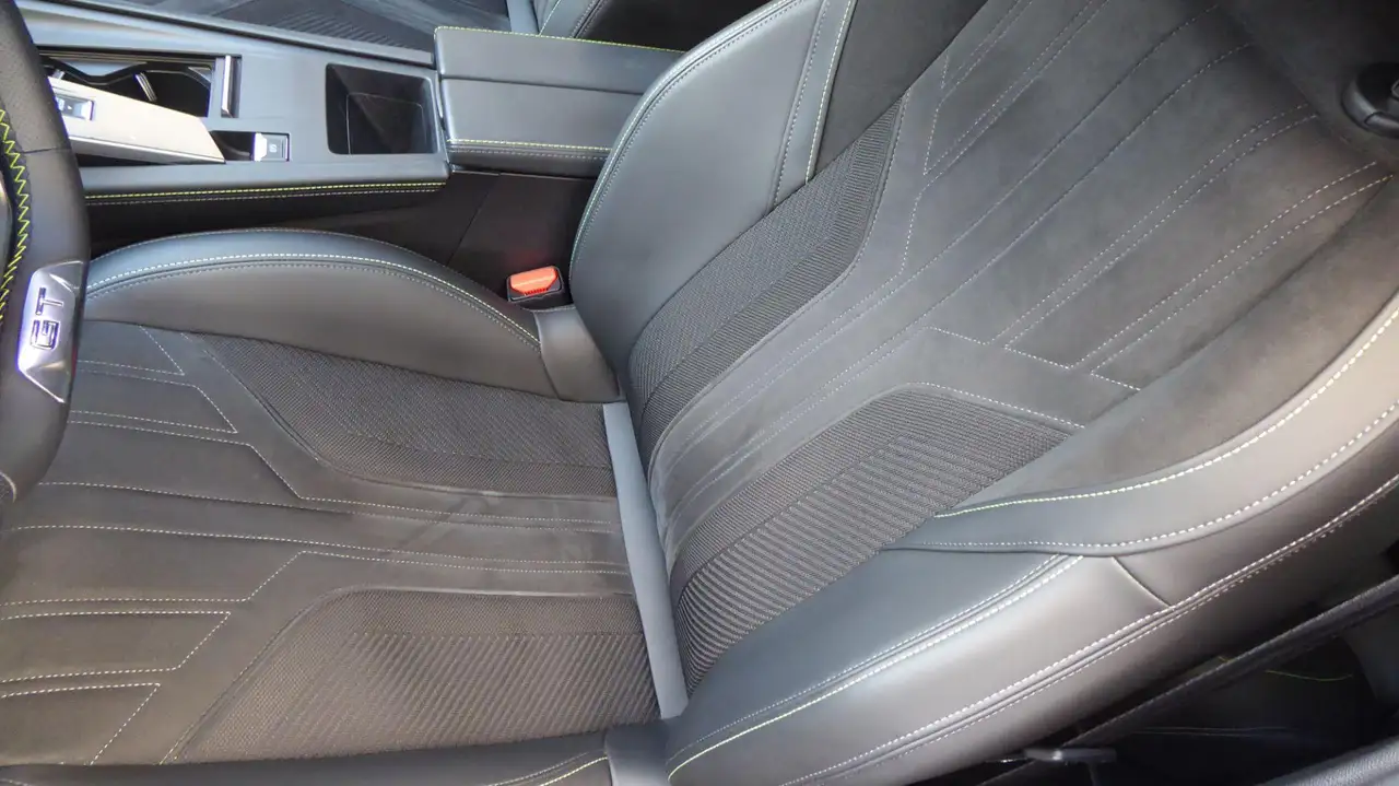 Peugeot 308 PureTech Turbo 130 S&S EAT8 GT, миниатюра 19