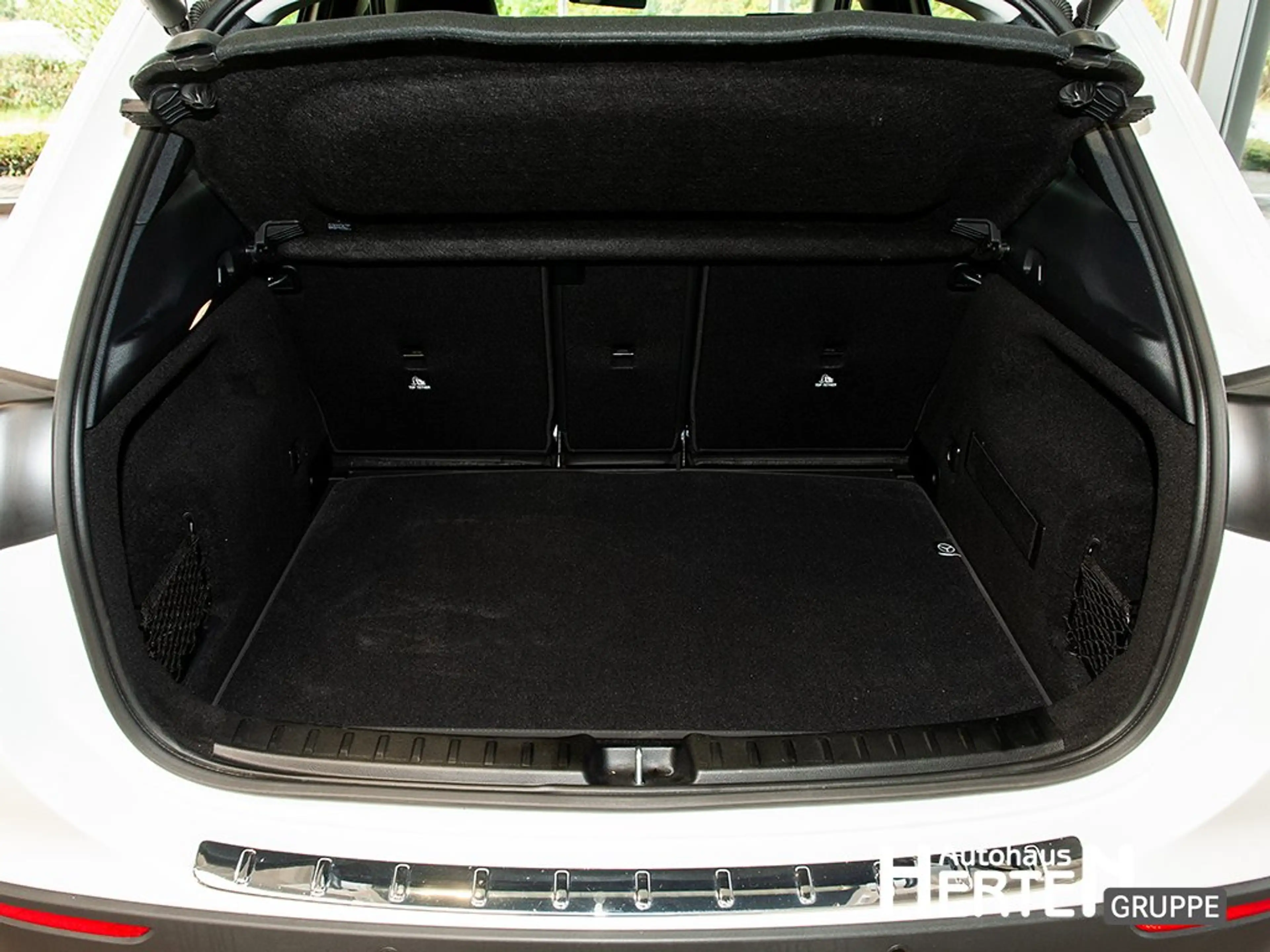 Mercedes-Benz GLA 250 e+PROGRESSIVE ADVANCED+360°+AC-11KW+LED+ — photo 15