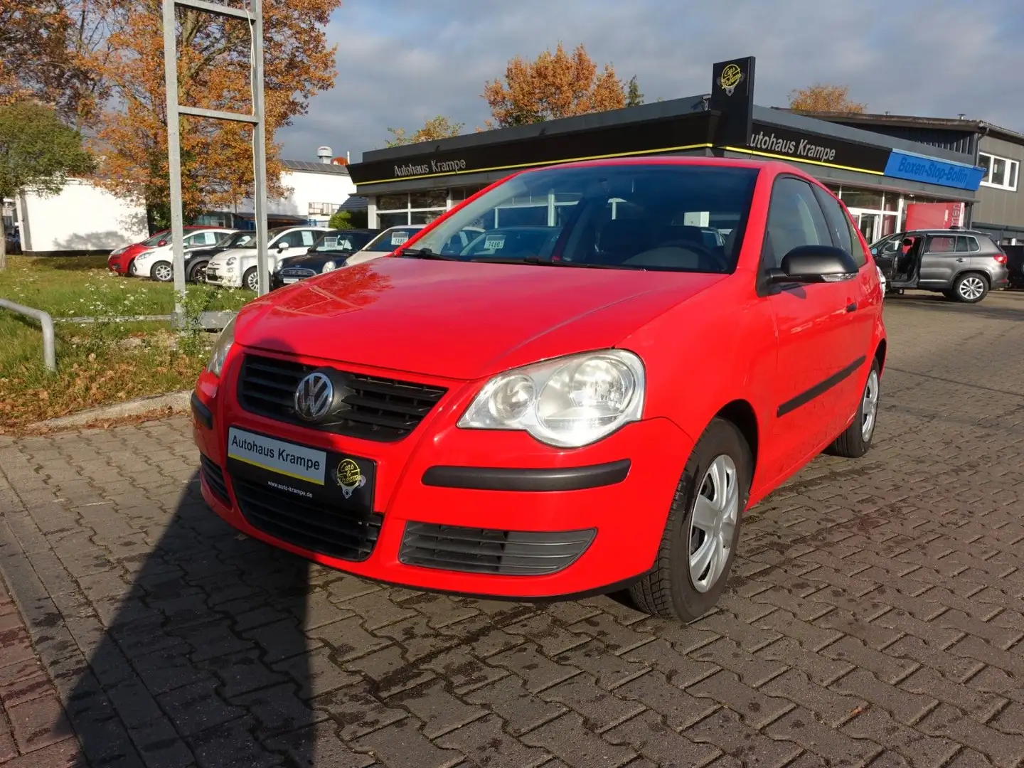 Volkswagen Polo IV Trendline mit frischem TÜV Rot - 1