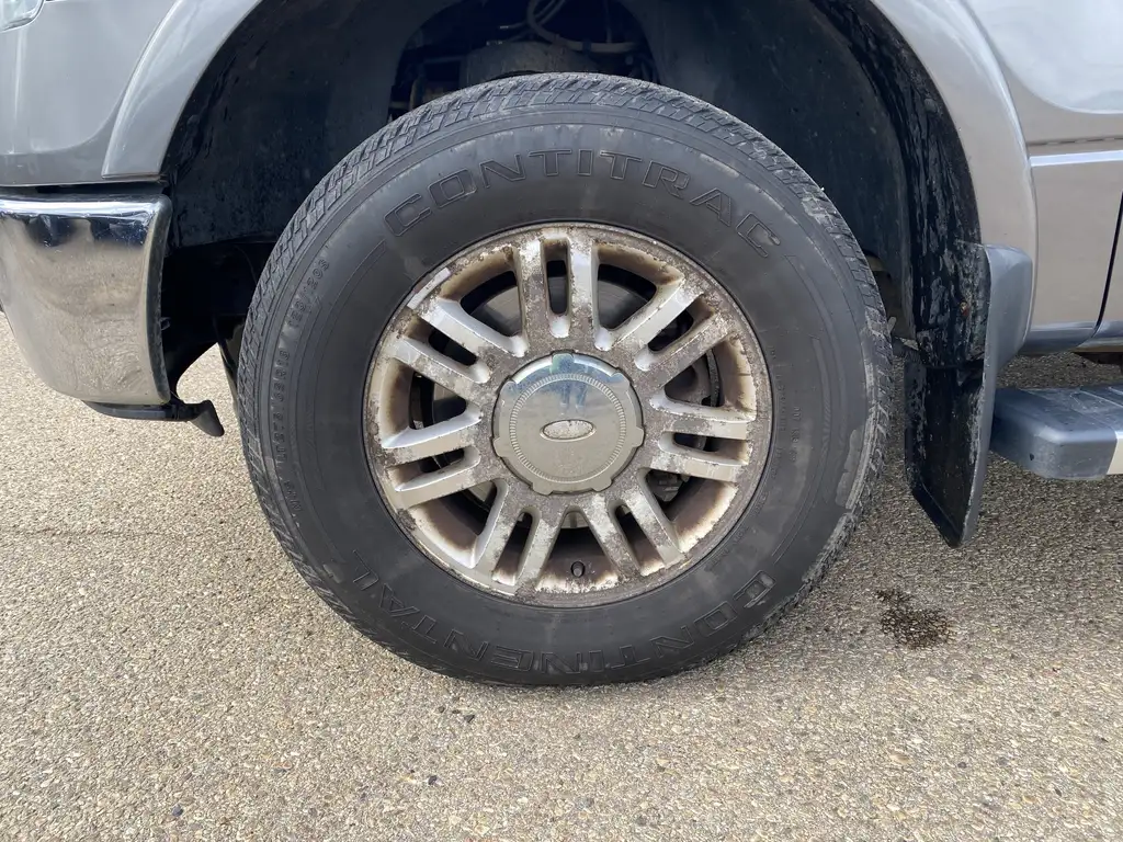 2013 Ford F-150 Lariat SuperCrew 145 | 4X4 | Parking Senors | Rear — photo 3