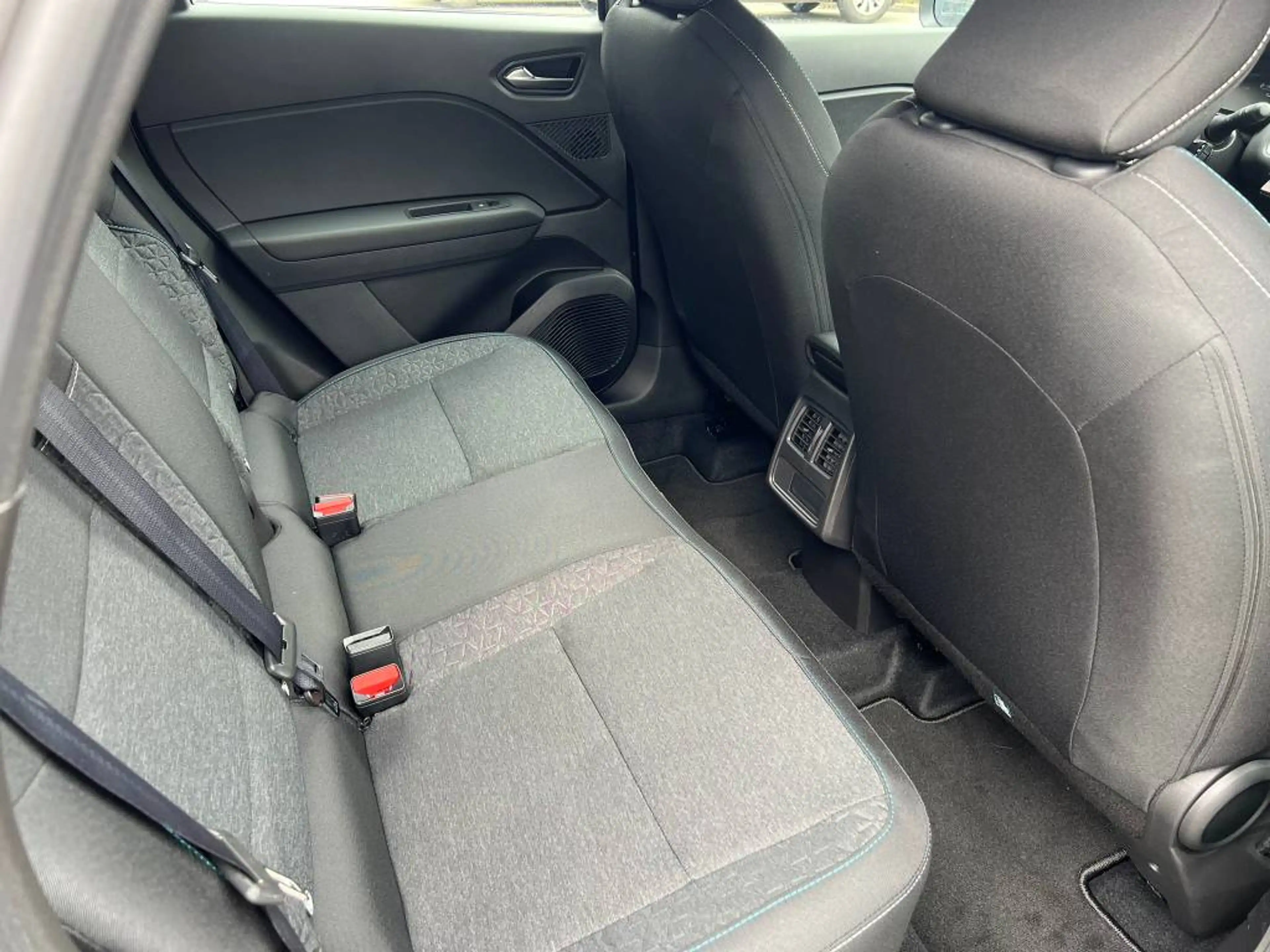 Mitsubishi Grandis Diamant Plus 1.3 T-Benziner 6-Gang — photo 7