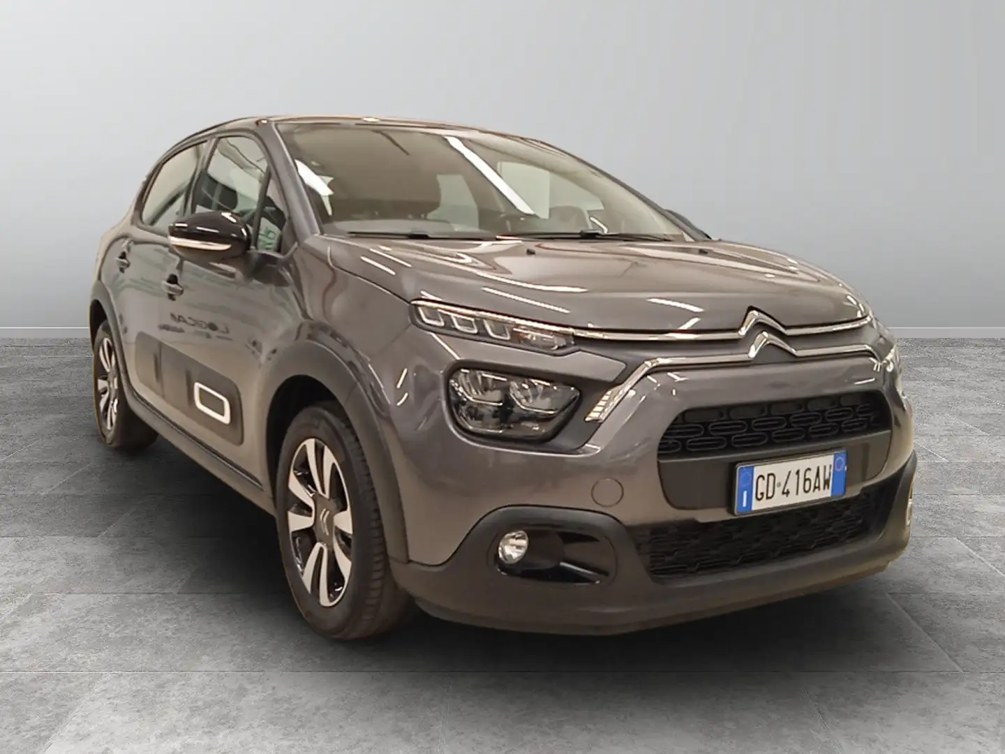 Citroen C3 1.2 PureTech Shine Gris - 1