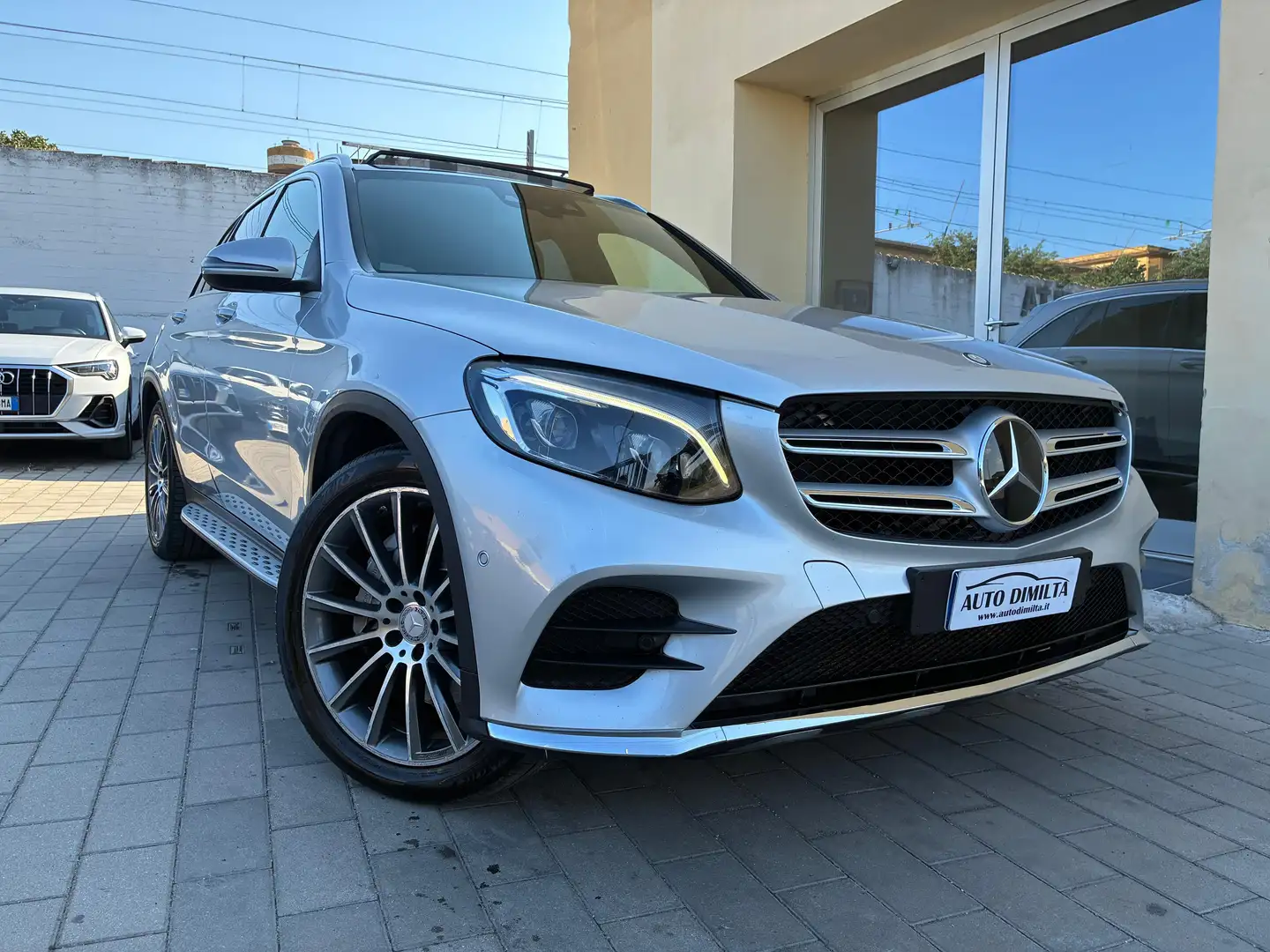 Mercedes-Benz GLC 250 PREMIUM Argento - 1