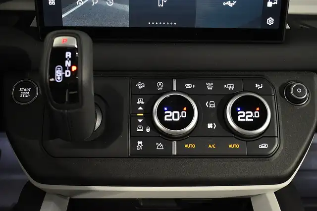 Land Rover Defender 110 D200 AWD S Ansicht 14