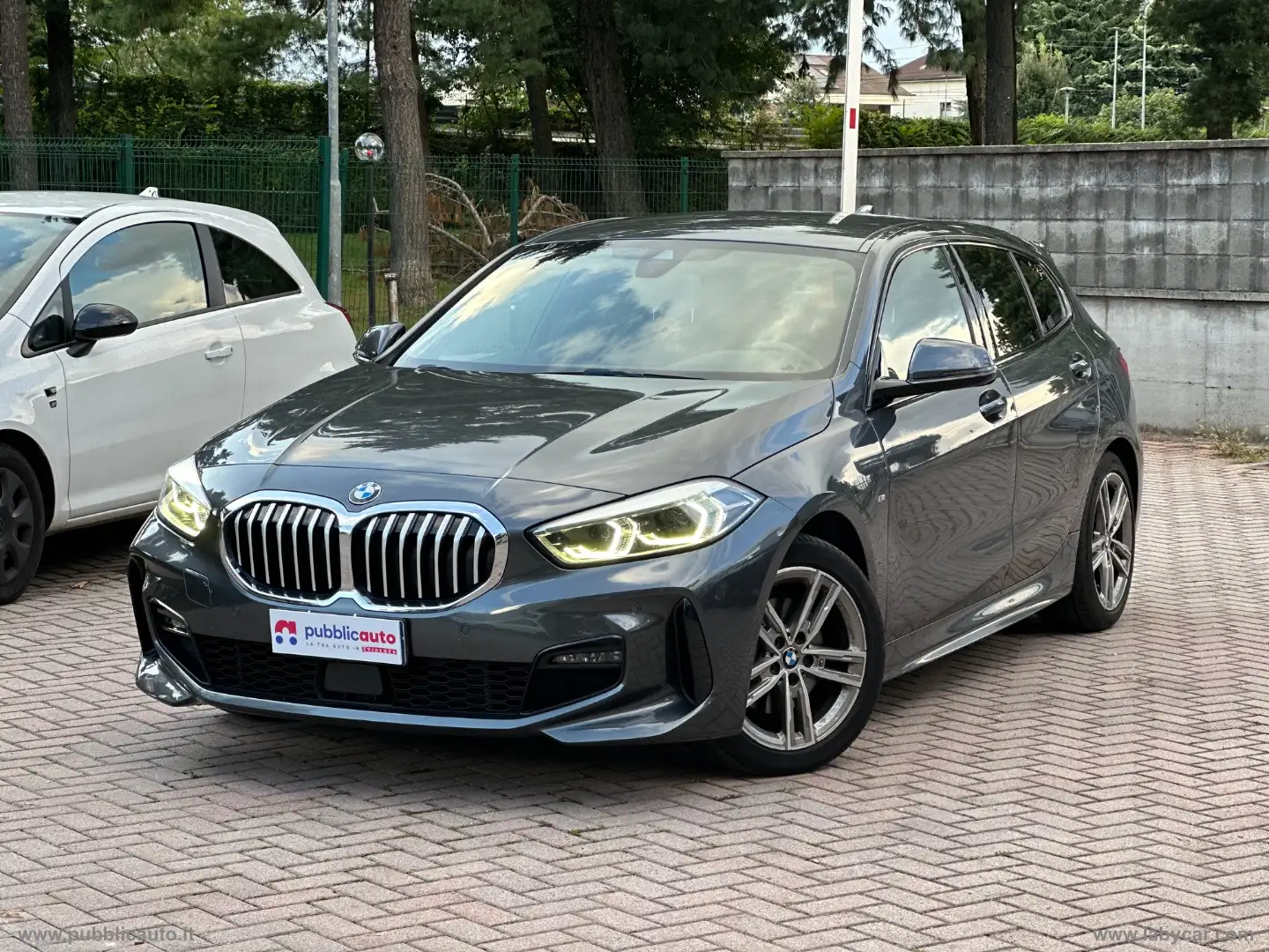 BMW 118 118d 5p. Msport Negro - 1