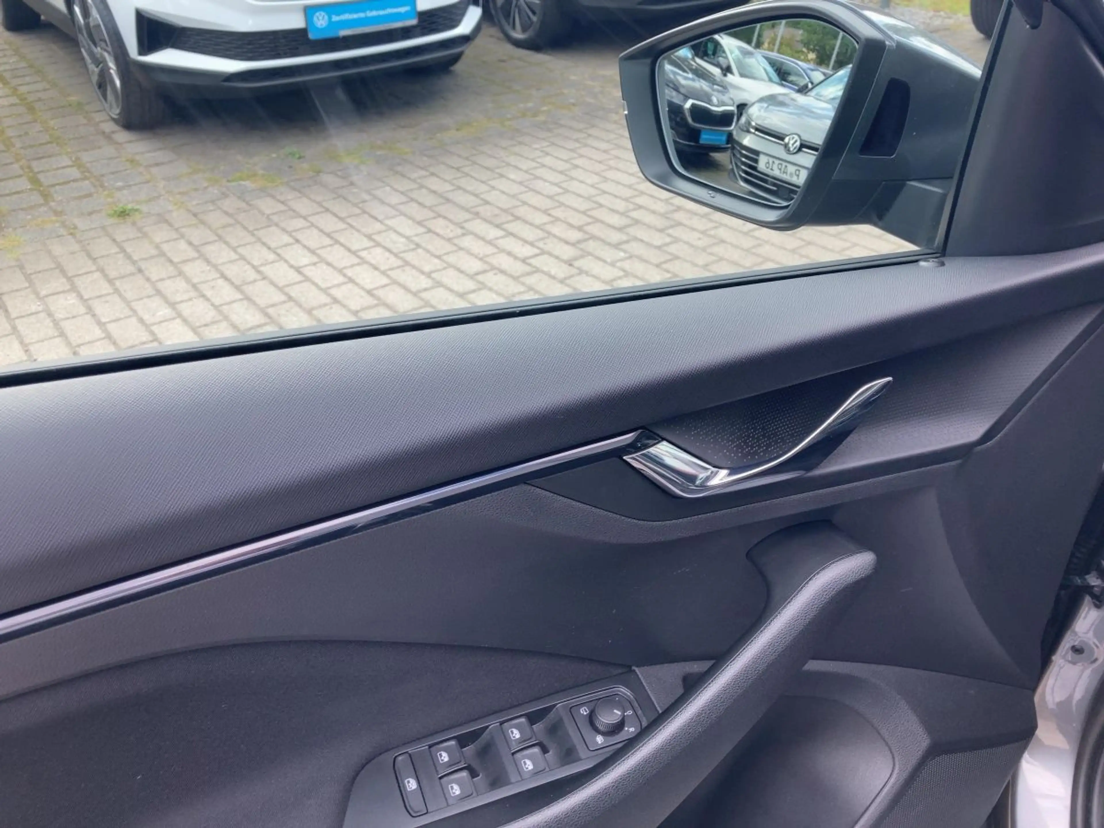 Skoda Scala 1.5 TSI Drive — photo 13