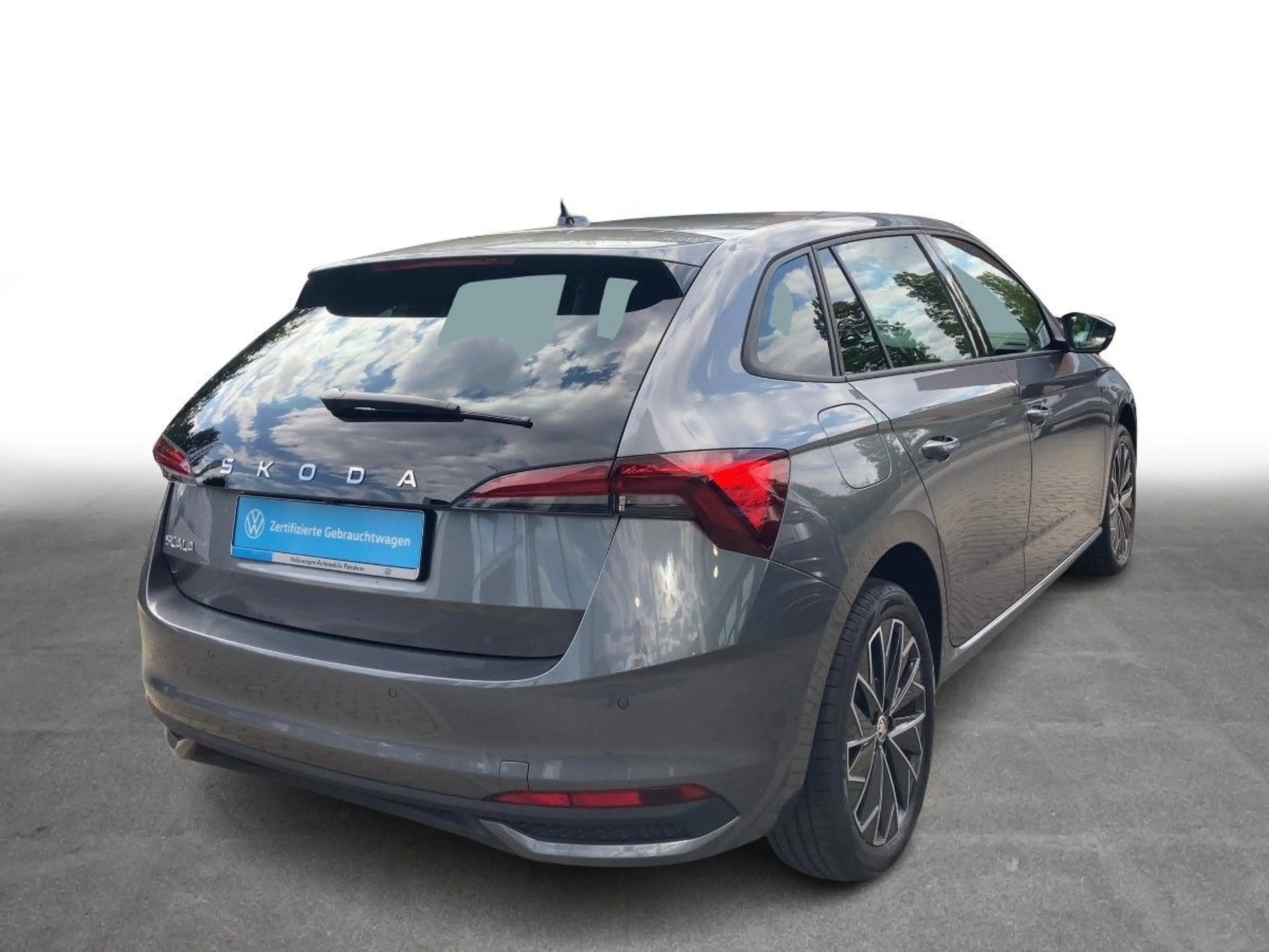Skoda Scala 1.5 TSI Drive — photo 4