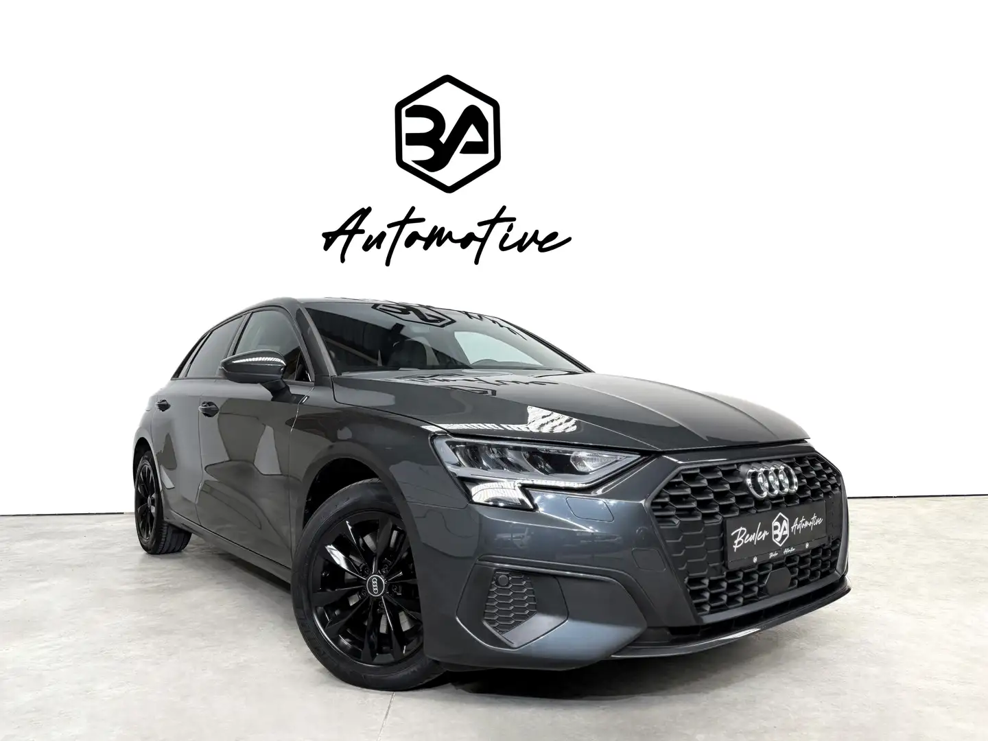 Audi A3 Sportback 30 TFSI Look S line Grey - 1