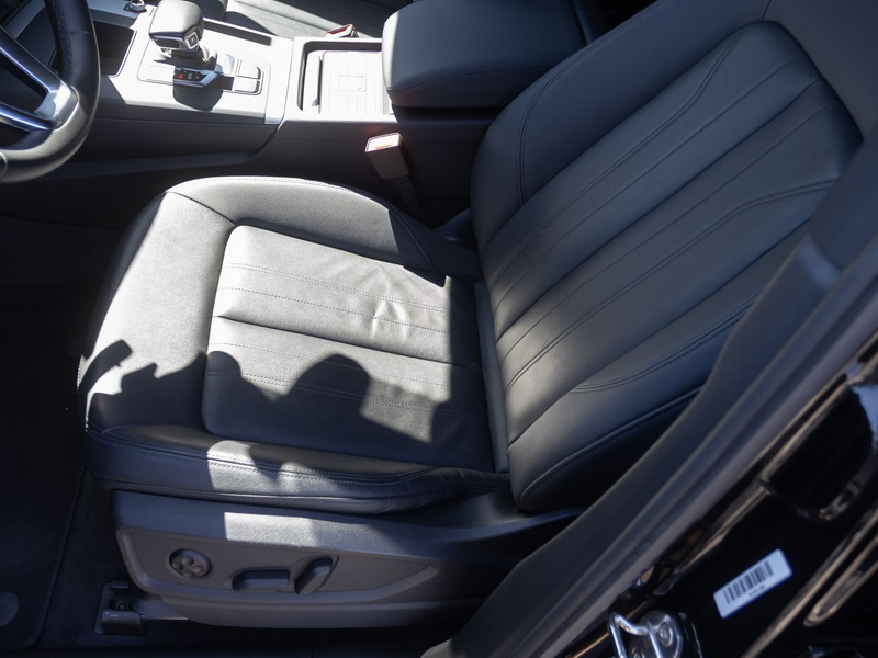 Audi Q5 40TDI qu Stronic Navi Pano AHK ACC — photo 14