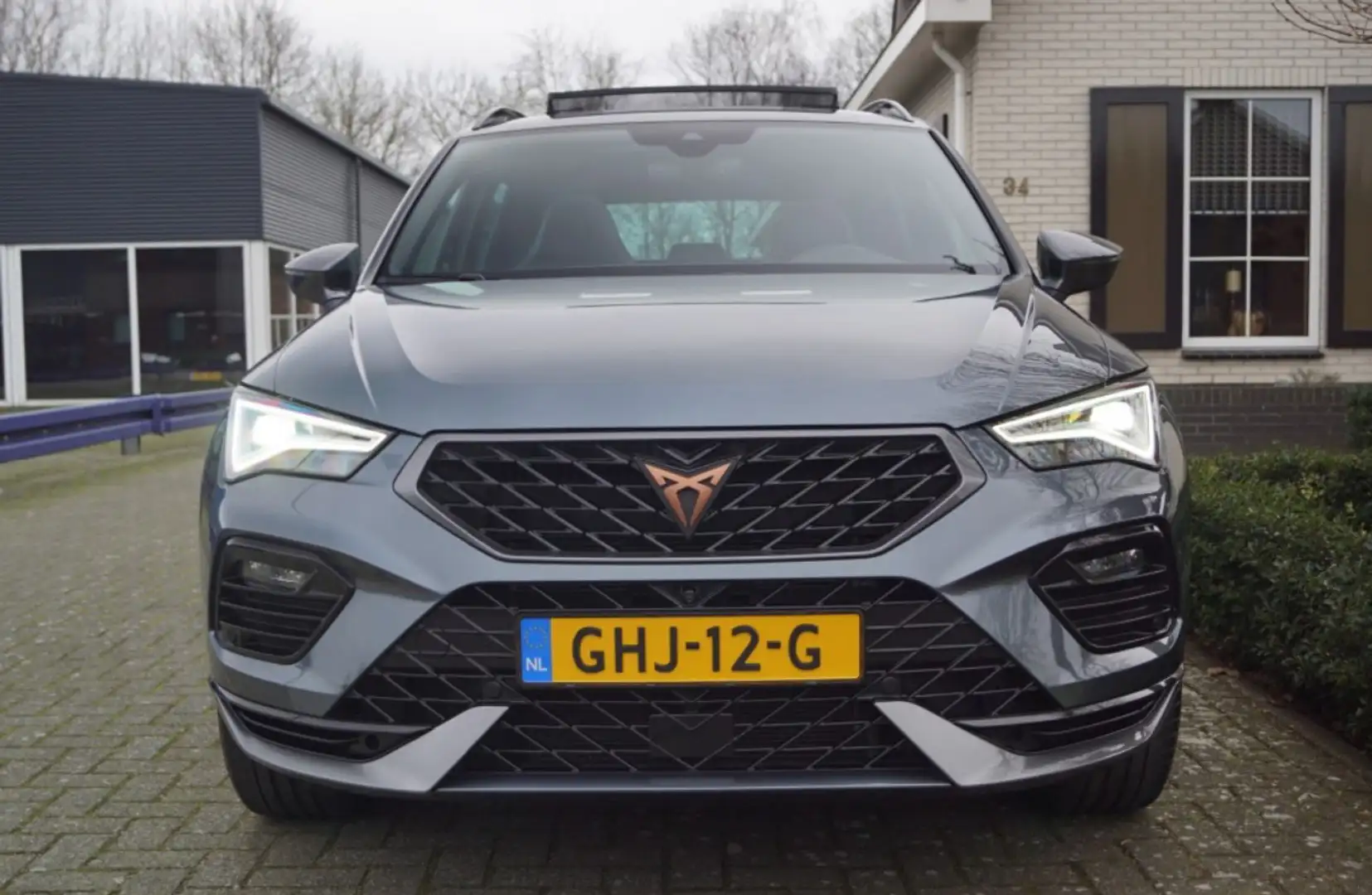 SEAT Ateca Cupra Ateca 2.0 TSI LIMITED 4DRIVE 301PK DSG 2021 Grau - 2