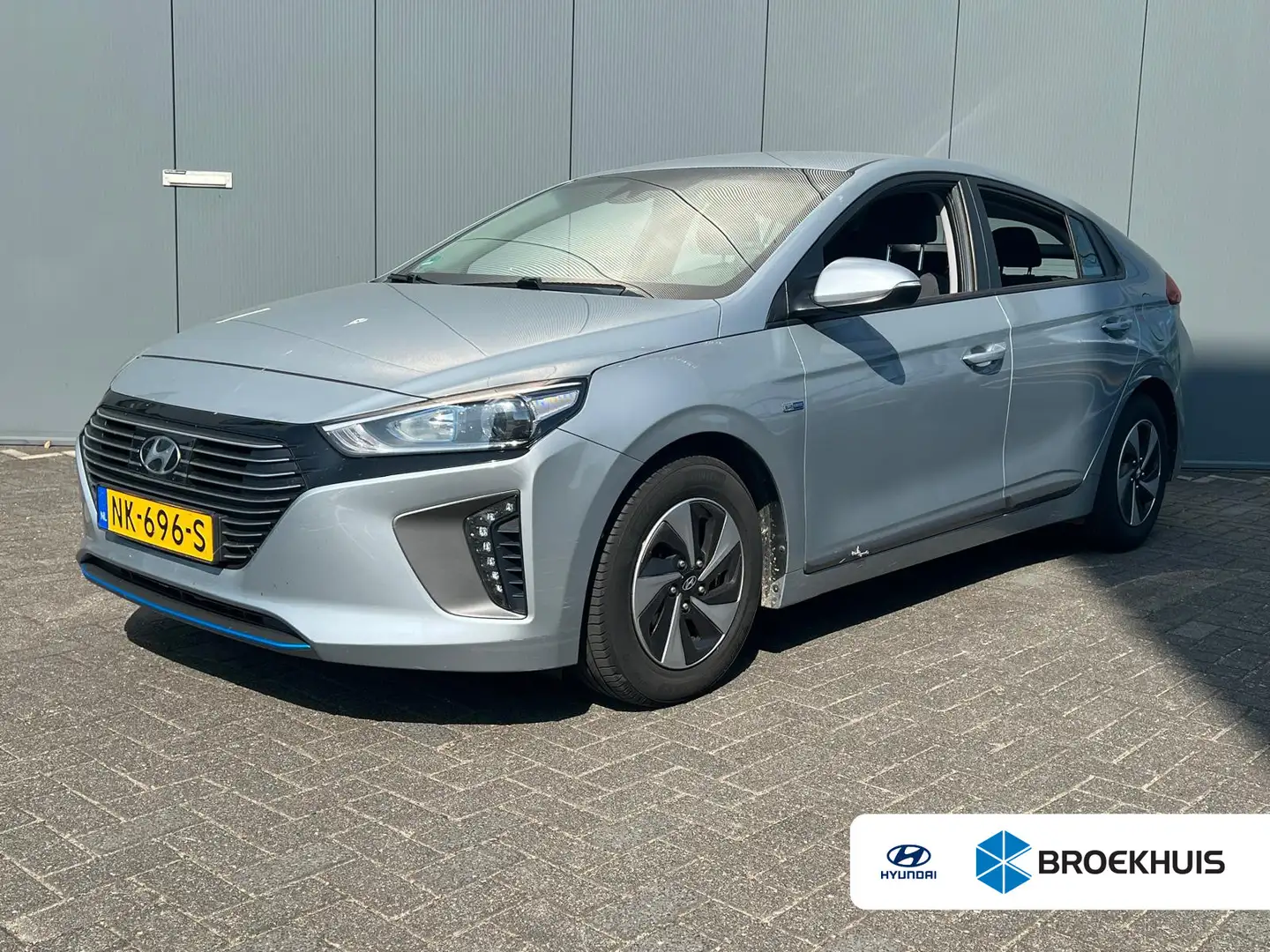 Hyundai IONIQ 1.6 GDi i-Motion | Camera | Adaptive Cruise contro Gris - 1
