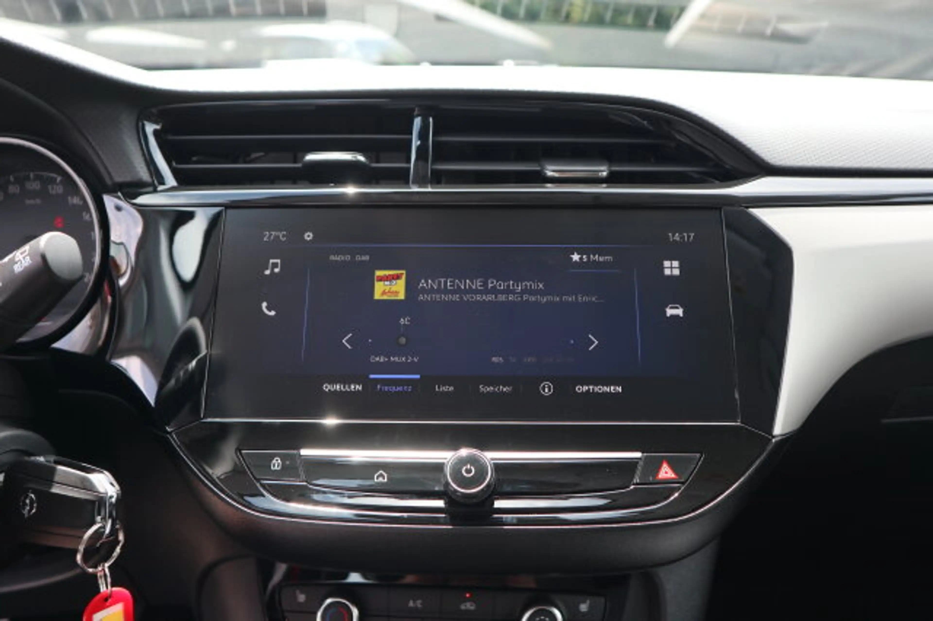 Opel Corsa Edition/Winter/Komfort Pak  Klima/LED/Audiosystem Multimedia/Sitzhzg./MF-Lenkrad/BC/Tempomat/eFH./NSW — photo 11
