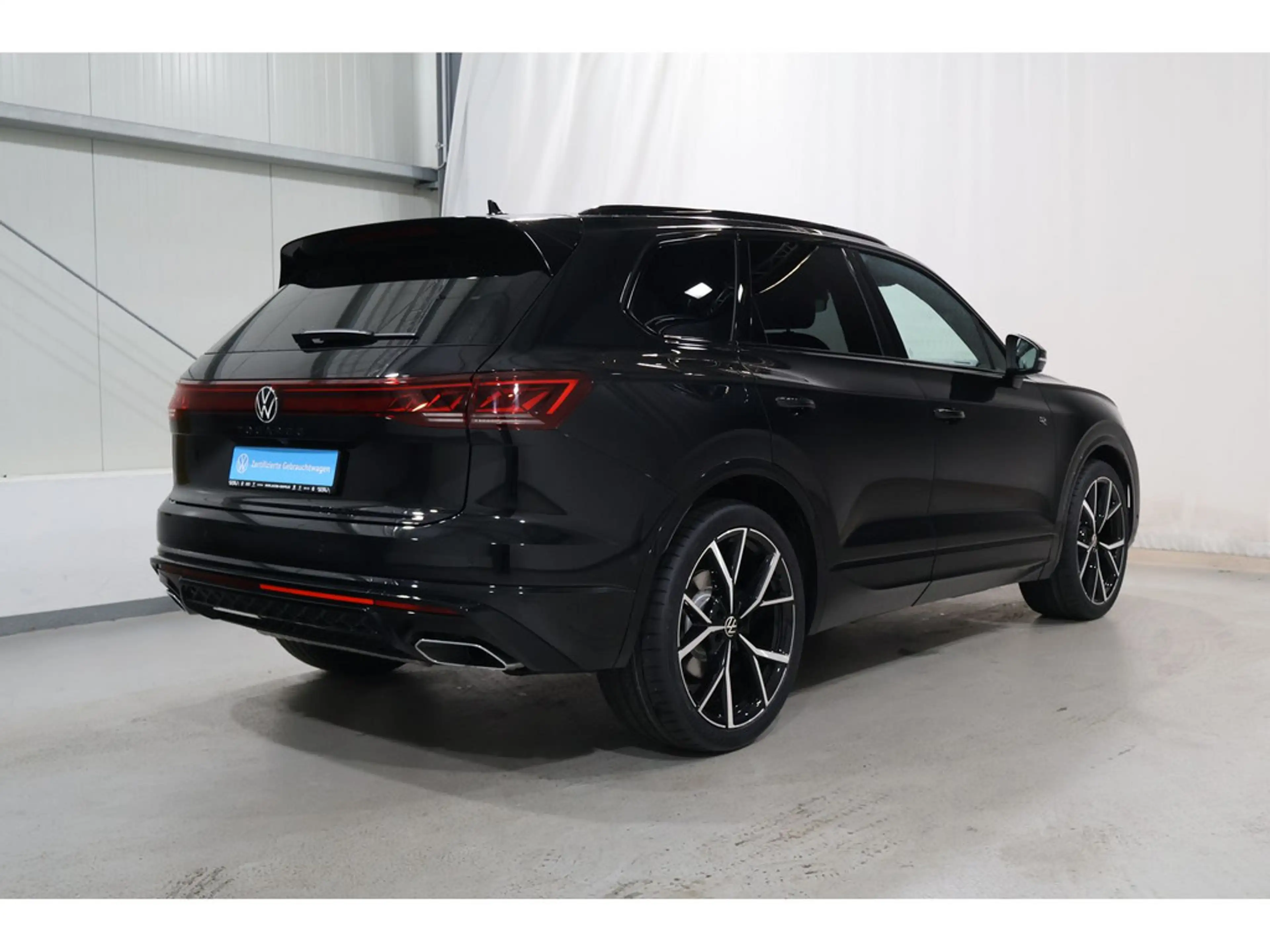 Volkswagen Touareg 3.0 TDI 4Motion R-Line Pano*Head-Up*AreaView * — photo 5