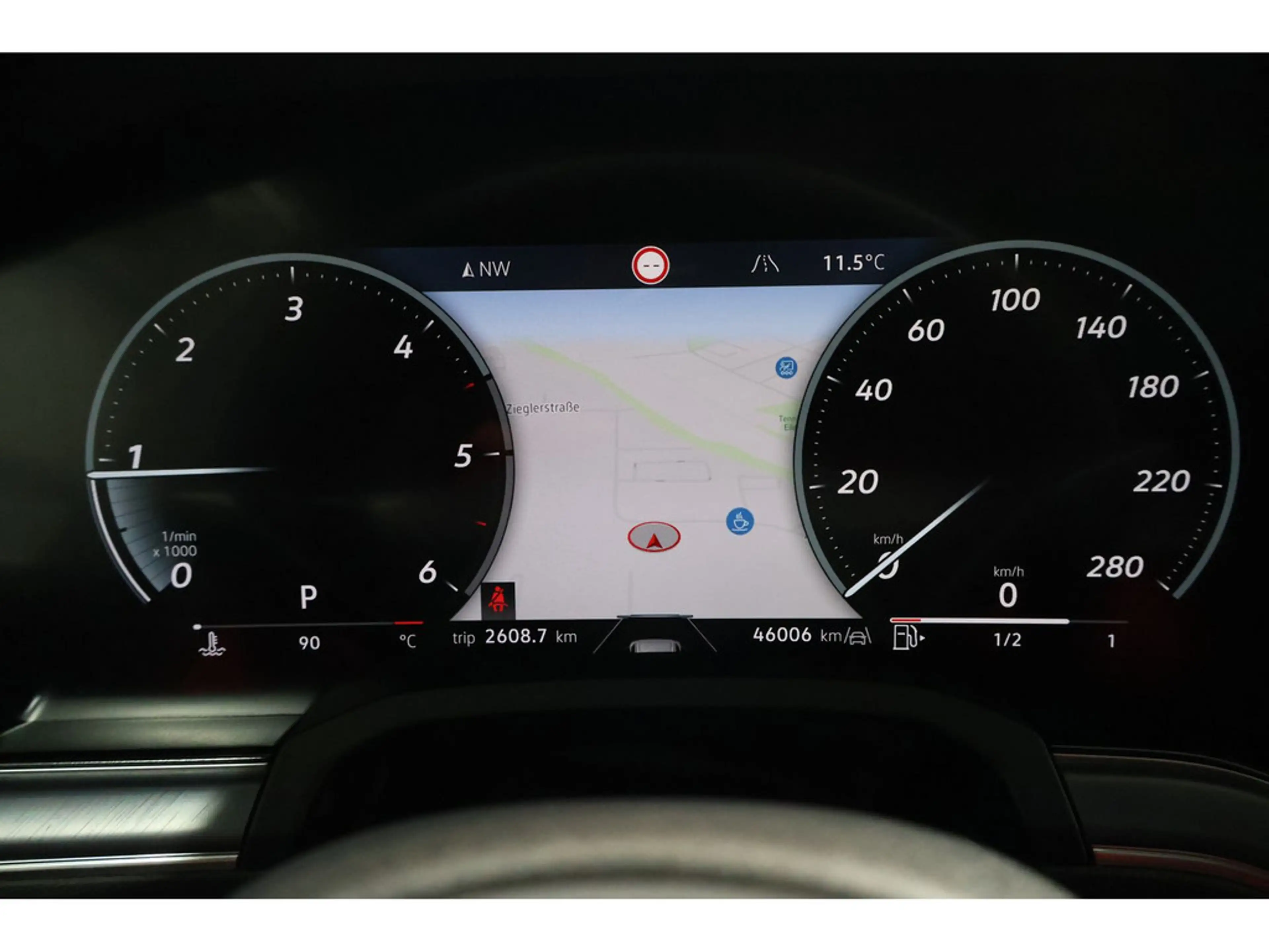 Volkswagen Touareg 3.0 TDI 4Motion R-Line Pano*Head-Up*AreaView * — photo 13
