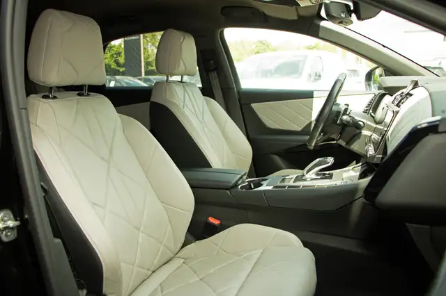 DS Automobiles DS 7 Crossback view 6