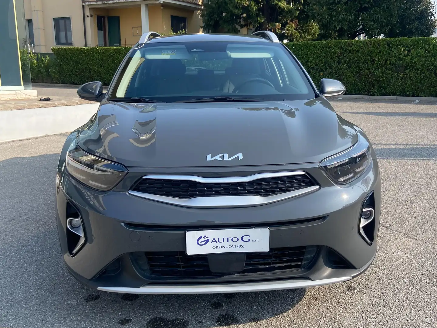 Kia Stonic Stonic 1.2 dpi Style s/Design Pack gpl 82cv Grigio - 1