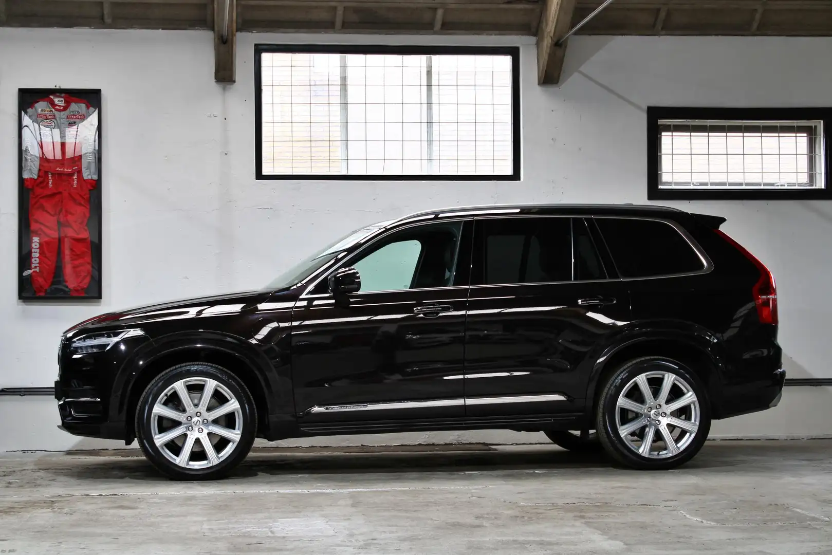 Volvo XC90 2.0 T8 Twin Engine AWD Inscription | Bowers & Wilk Чорний - 2