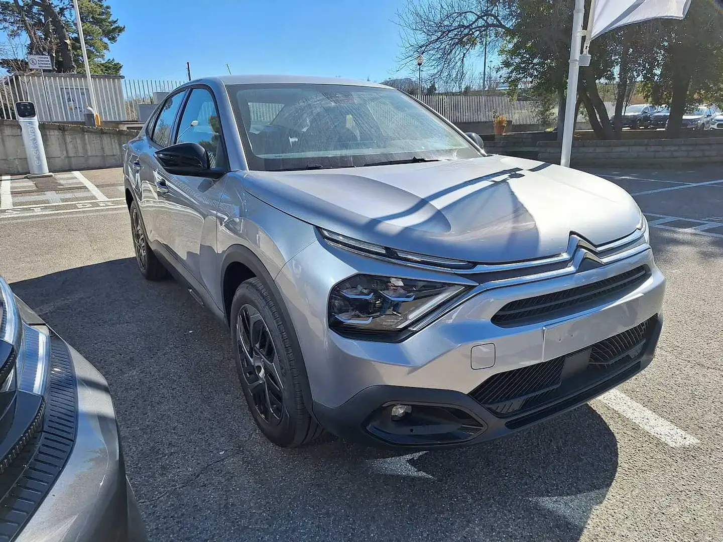 Citroen C4 X PureTech 130 S&S EAT8 Feel Pack Argento - 2