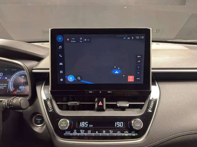 Toyota Corolla Cross — photo 15