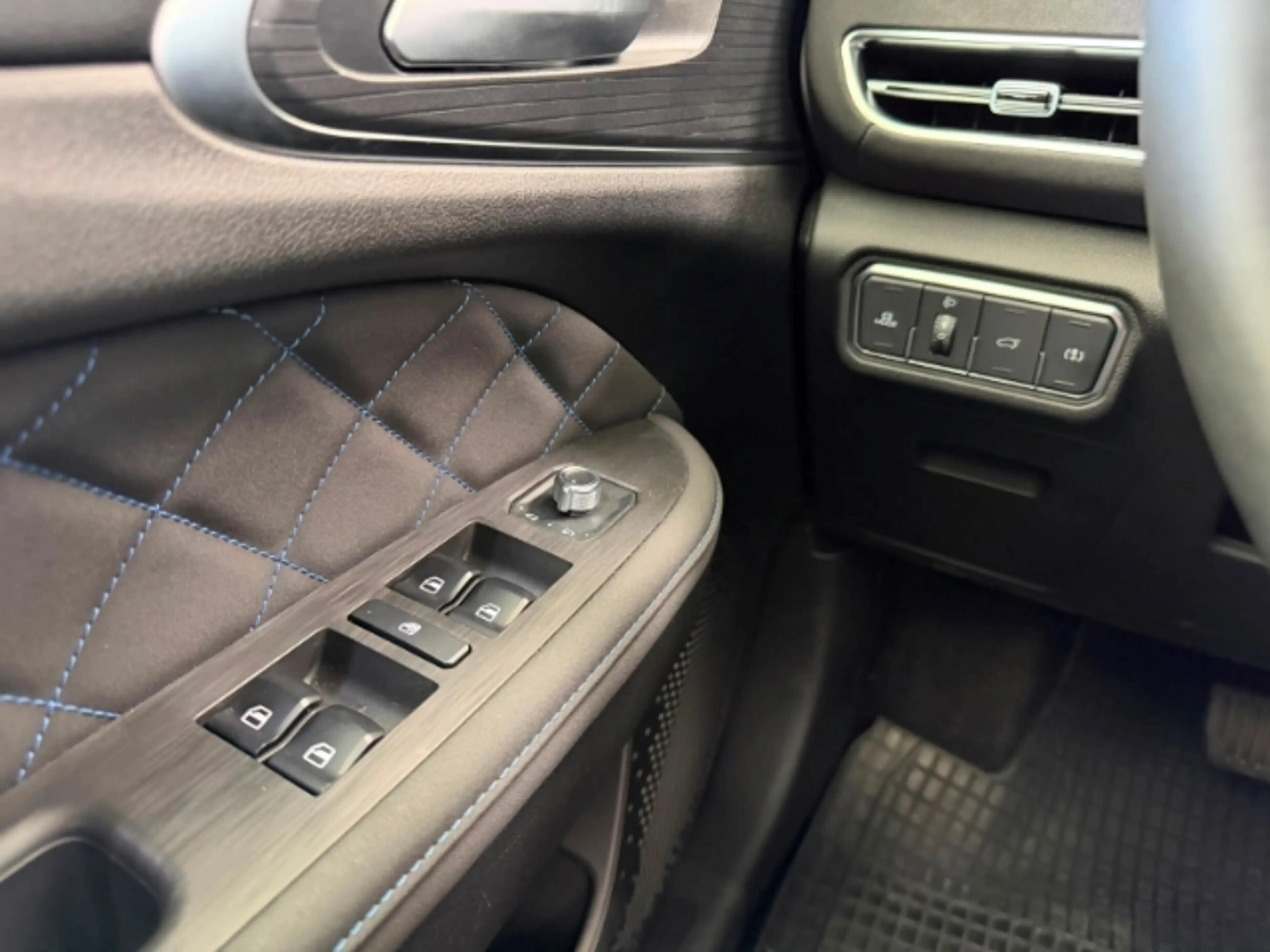 GWM ORA 03 400 PRO 126 kW Navi Leder Digitales Cockpit 360 Ka — photo 15
