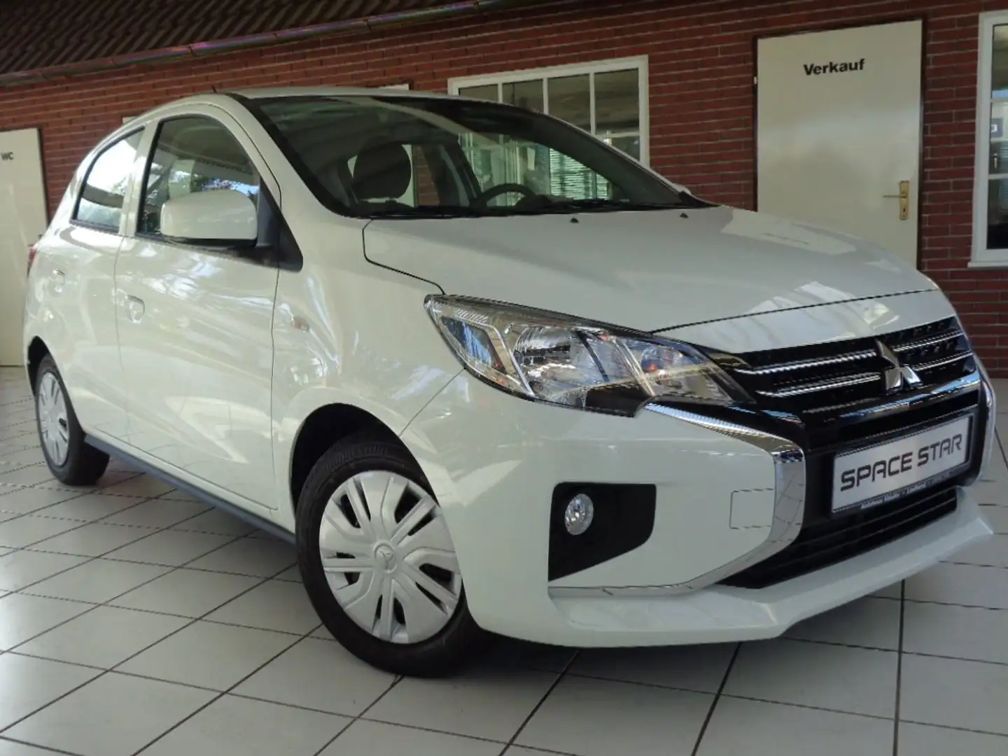Mitsubishi Space Star 1.2 PLUS #Klima#DAB+#inkl. Winterräder Weiß - 1