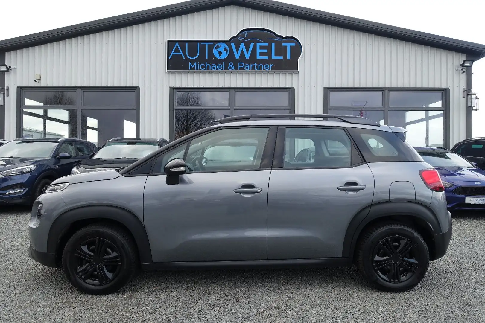 Citroen C3 Aircross Feel 1.2 VTI KLIMA PDC Insp+TÜV NEU Grau - 1