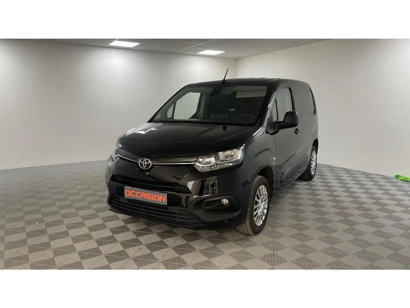 Toyota Proace City Business Proace City Fourgon Medium 1.5 100cv D-4D Noir - 1
