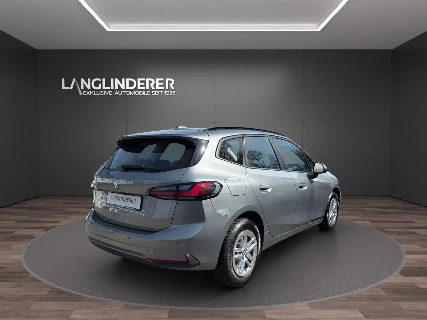 BMW 218 i ActiveTourer PremiumP NP43529,- WirelessCharging Grau - 2