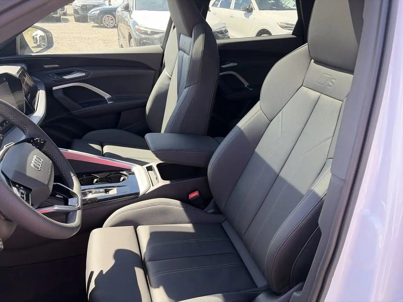 Audi Q5 снимка Audi Q5