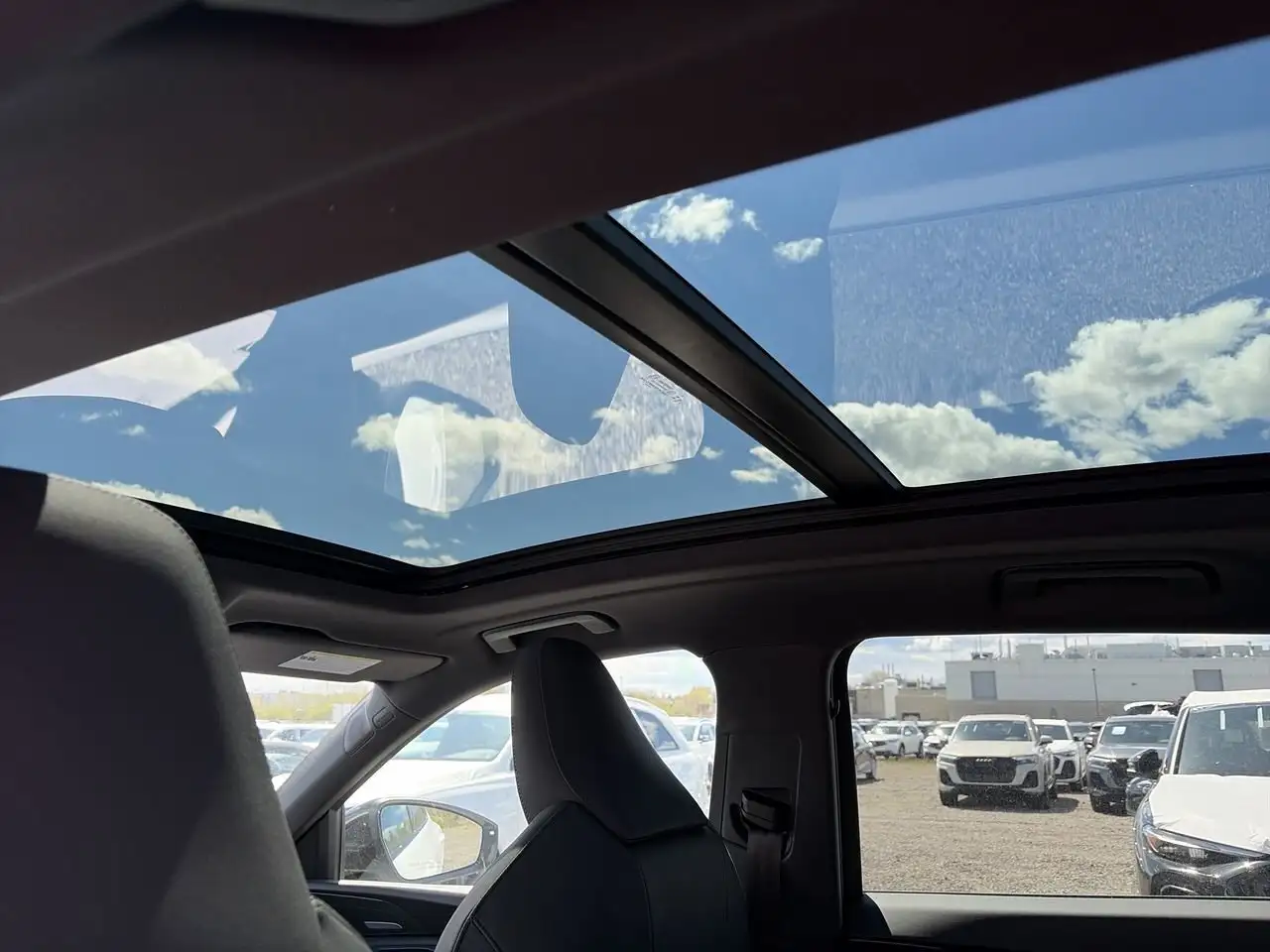 Audi Q5 снимка Audi Q5