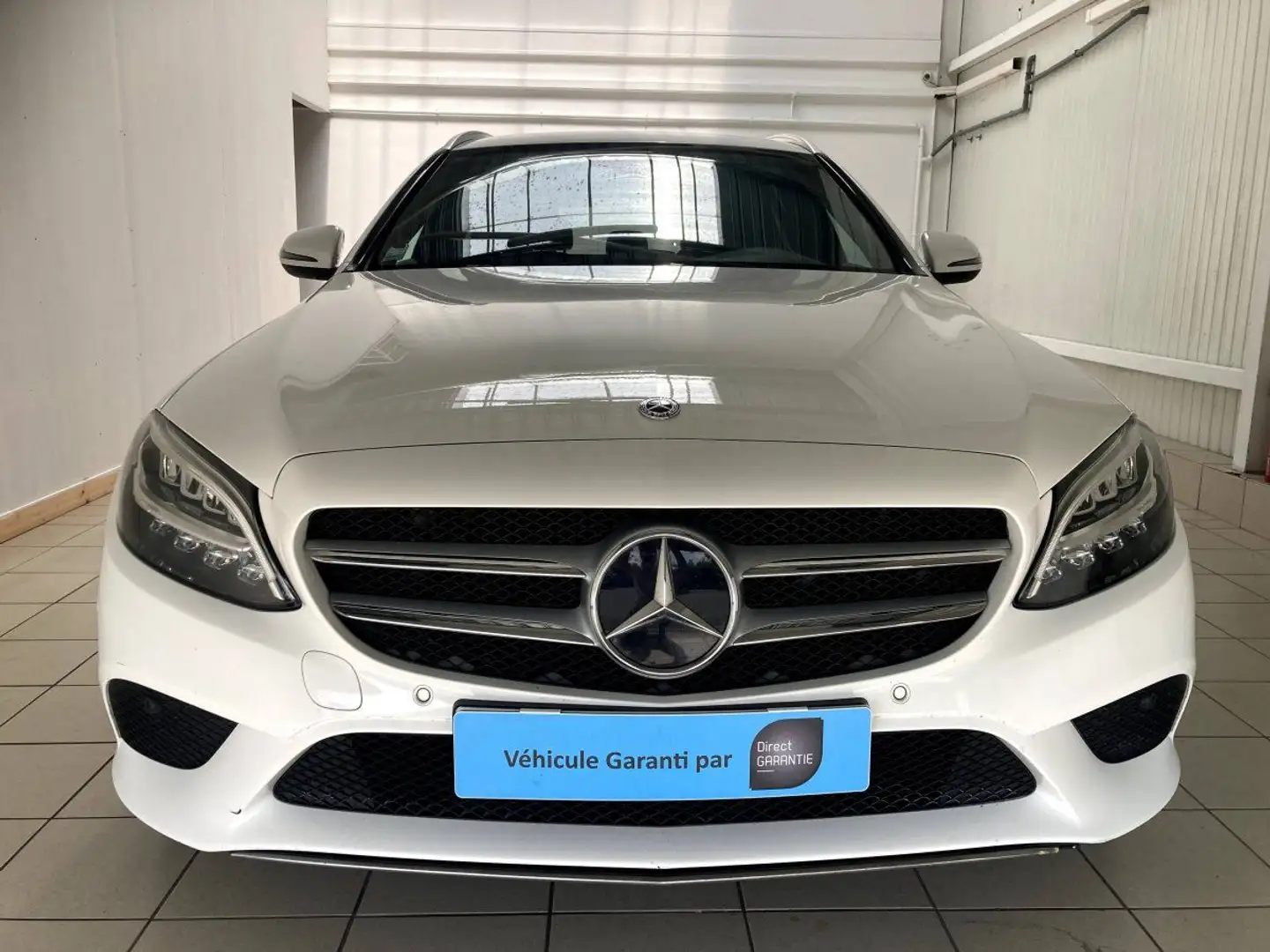 Mercedes-Benz AVANTGARDE Blanc - 2