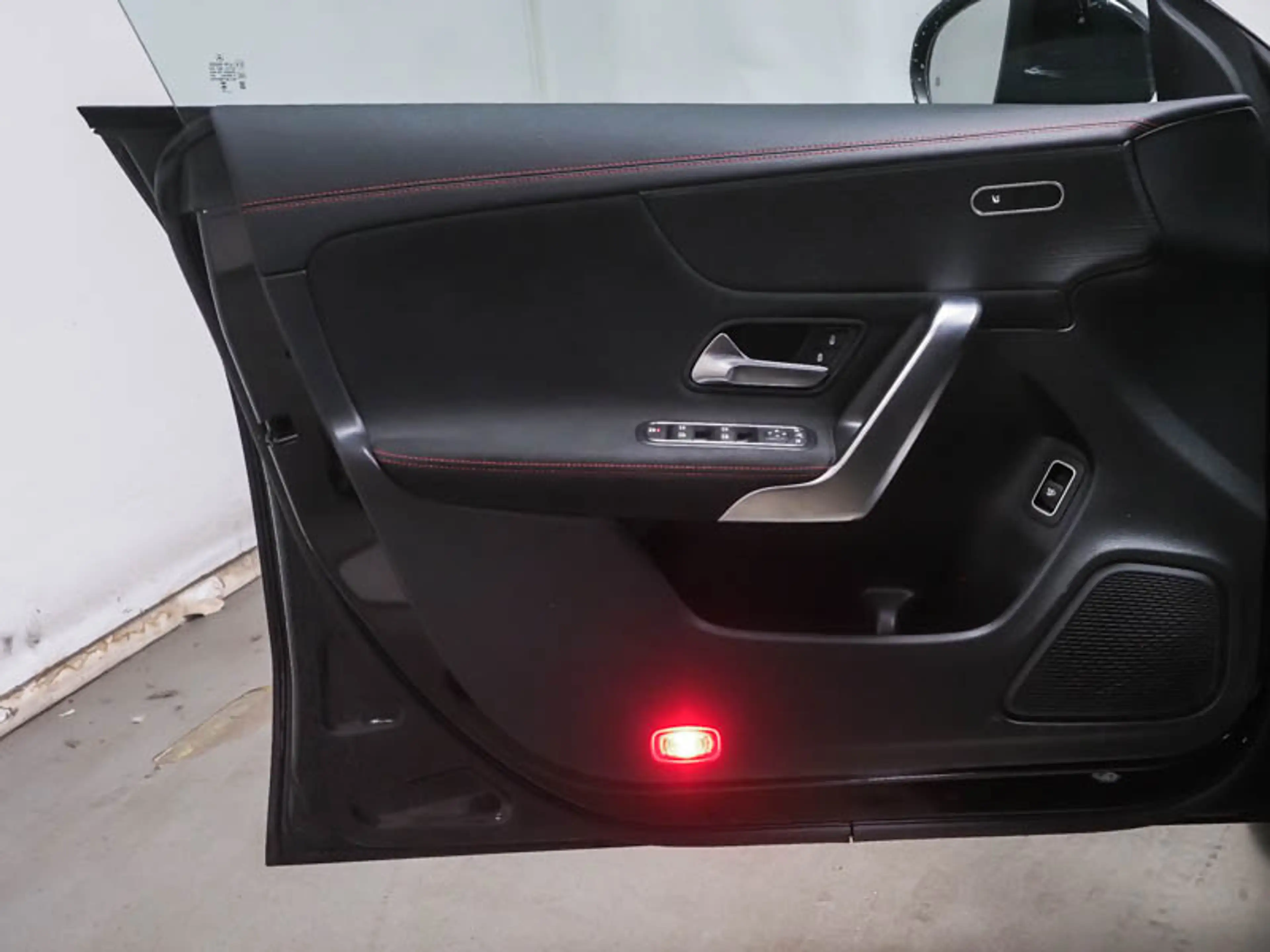 Mercedes-Benz CLA 200 Coupé AMG Night Totwi. LED 360° KeyLess — photo 5