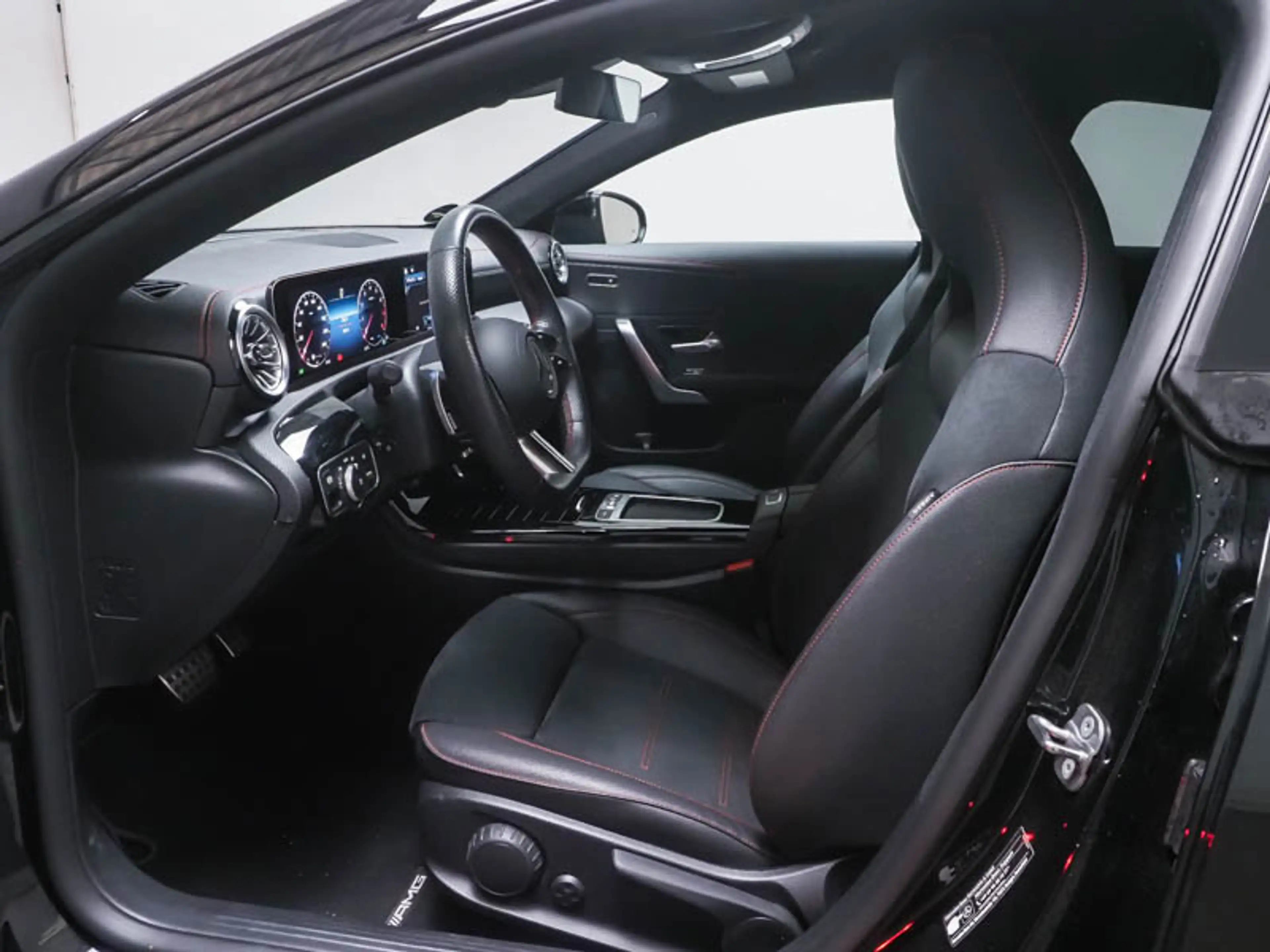 Mercedes-Benz CLA 200 Coupé AMG Night Totwi. LED 360° KeyLess — photo 6