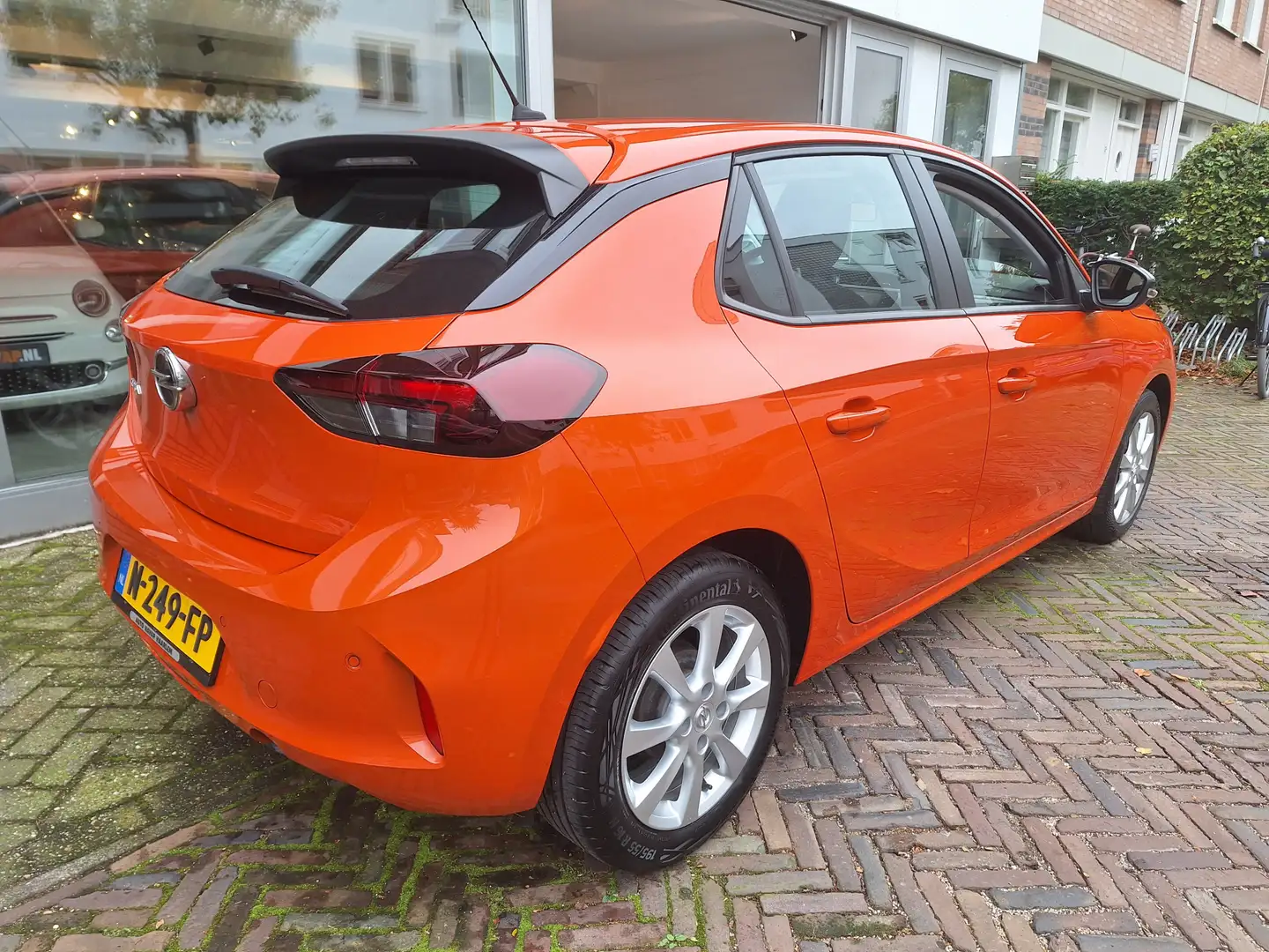 Opel Corsa 1.2 Edition /Navi/Apple/Android/Cruise/1e Eig/Gara Oranje - 2