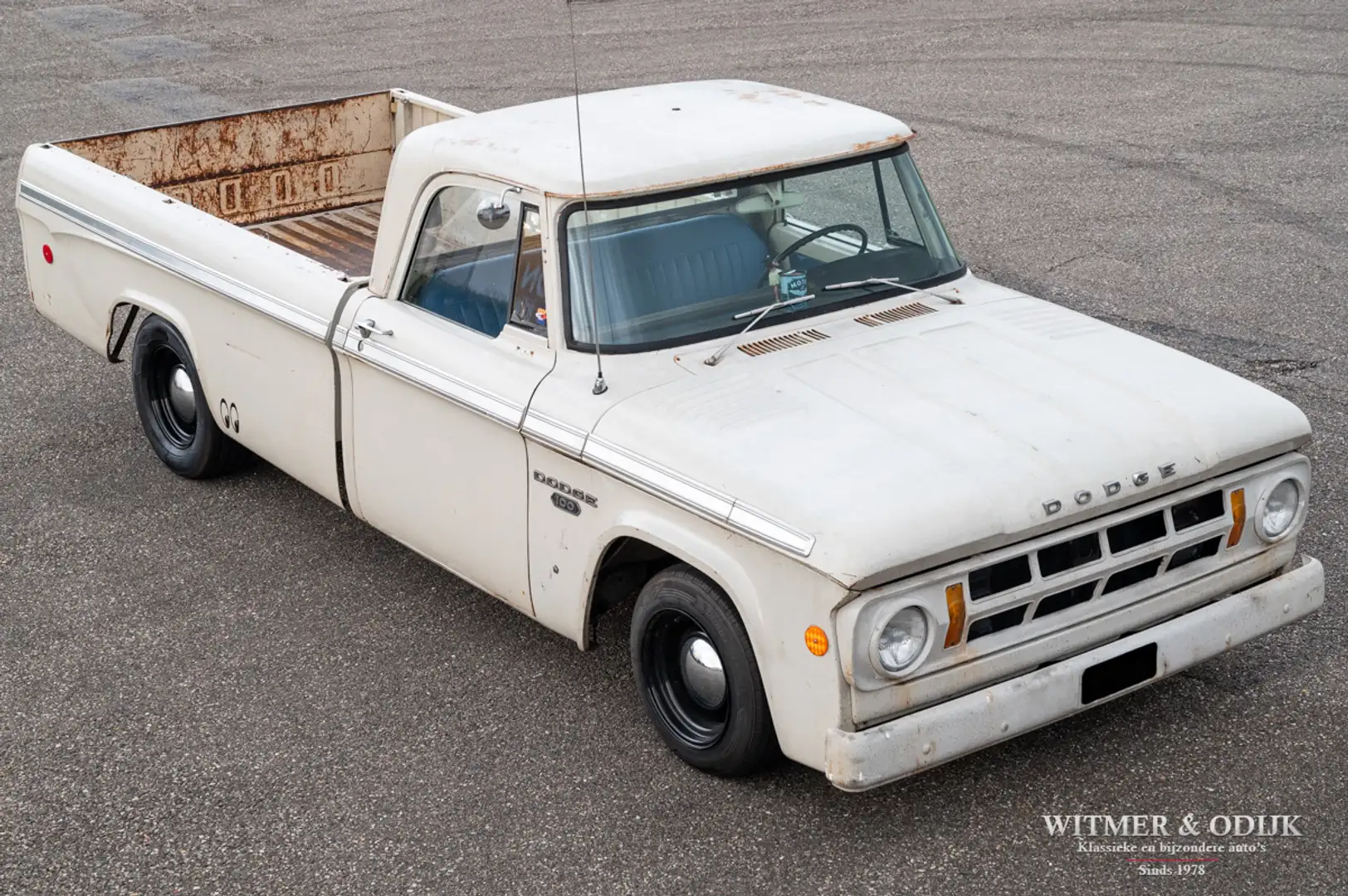 Dodge Pick Up D100 Beige - 2