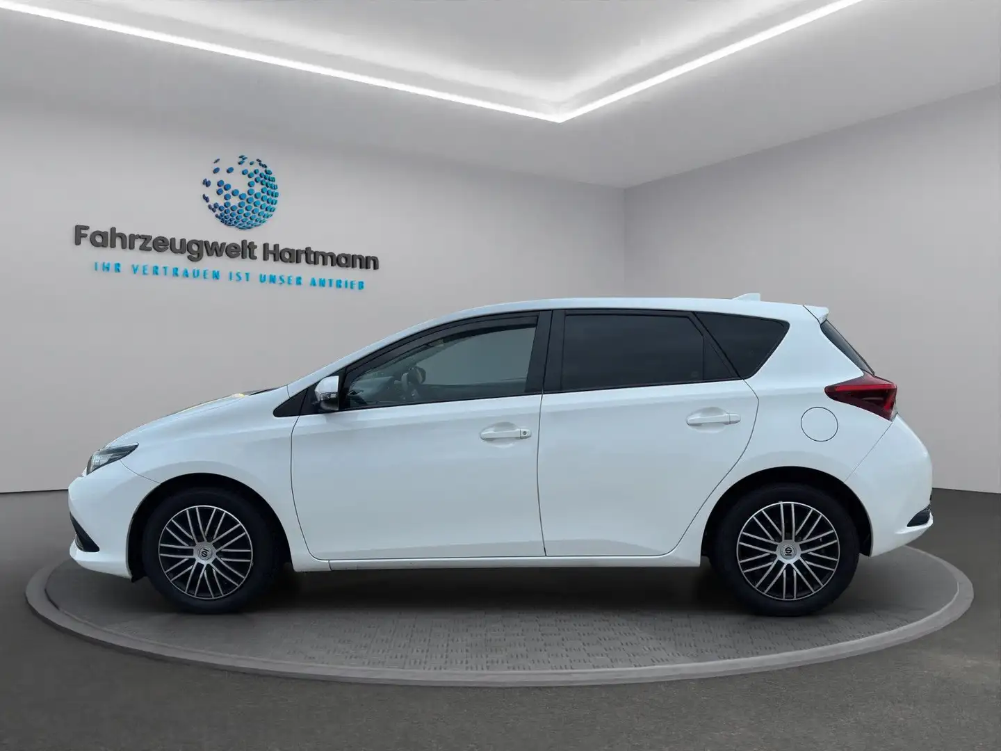 Toyota Auris *2.Hand*Service neu*Tüv neu*77.501km* Weiß - 2