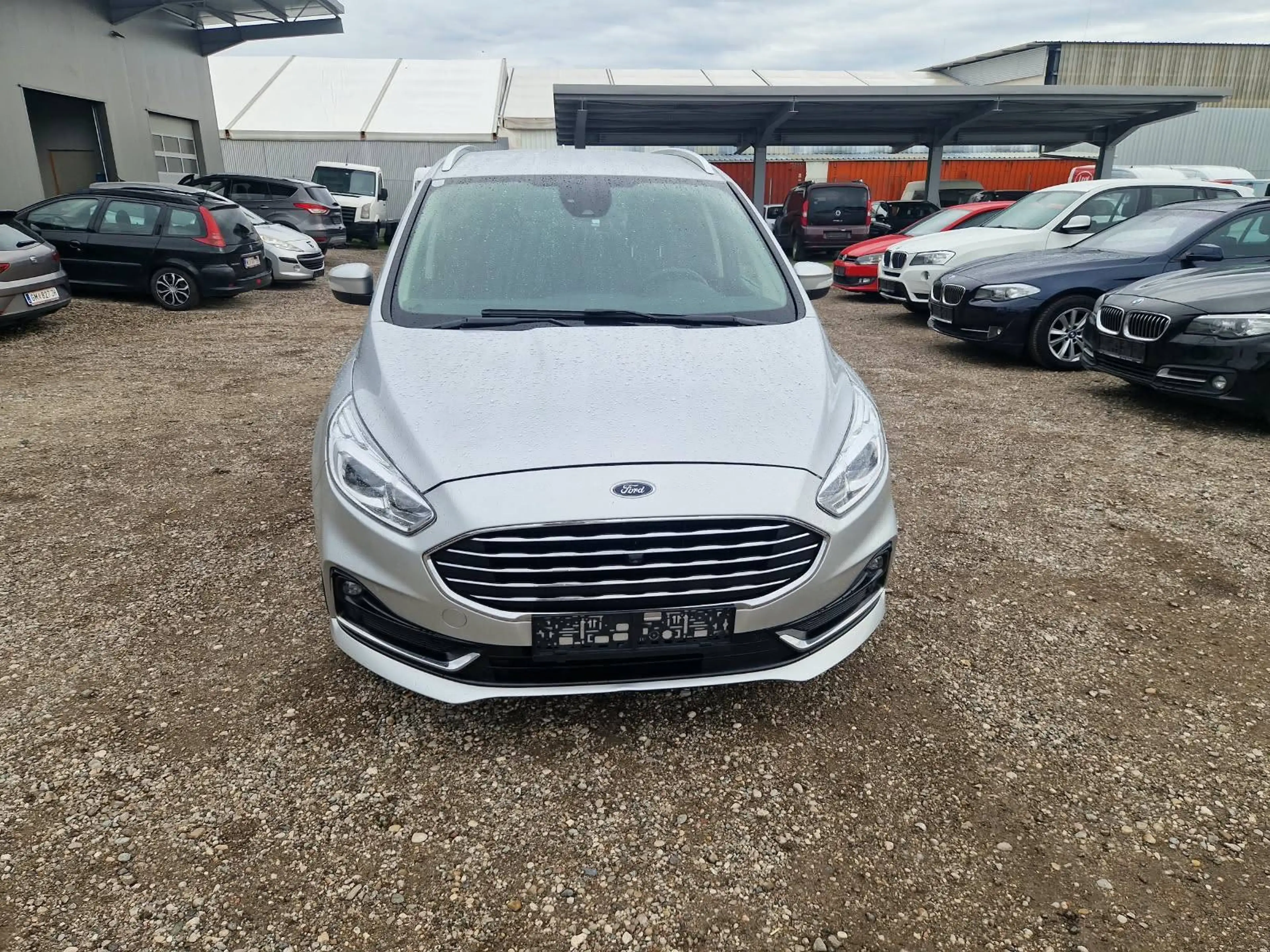 Ford Galaxy Titanium — photo 3