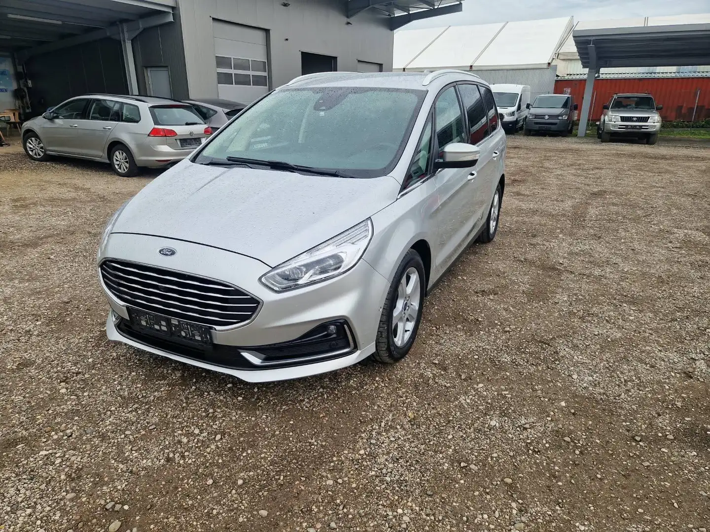 Ford Galaxy Titanium Silber - 1