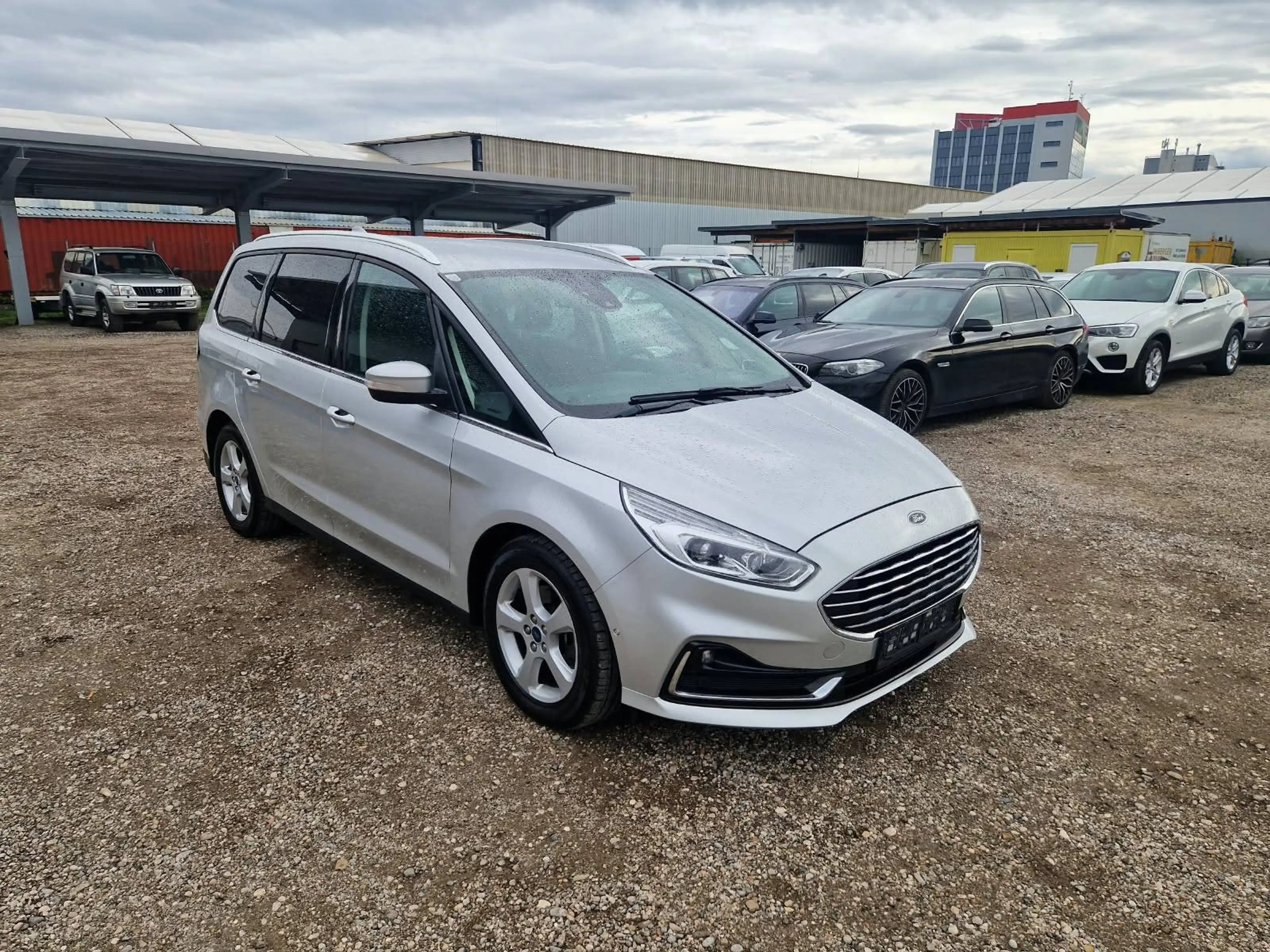 Ford Galaxy Titanium — photo 2