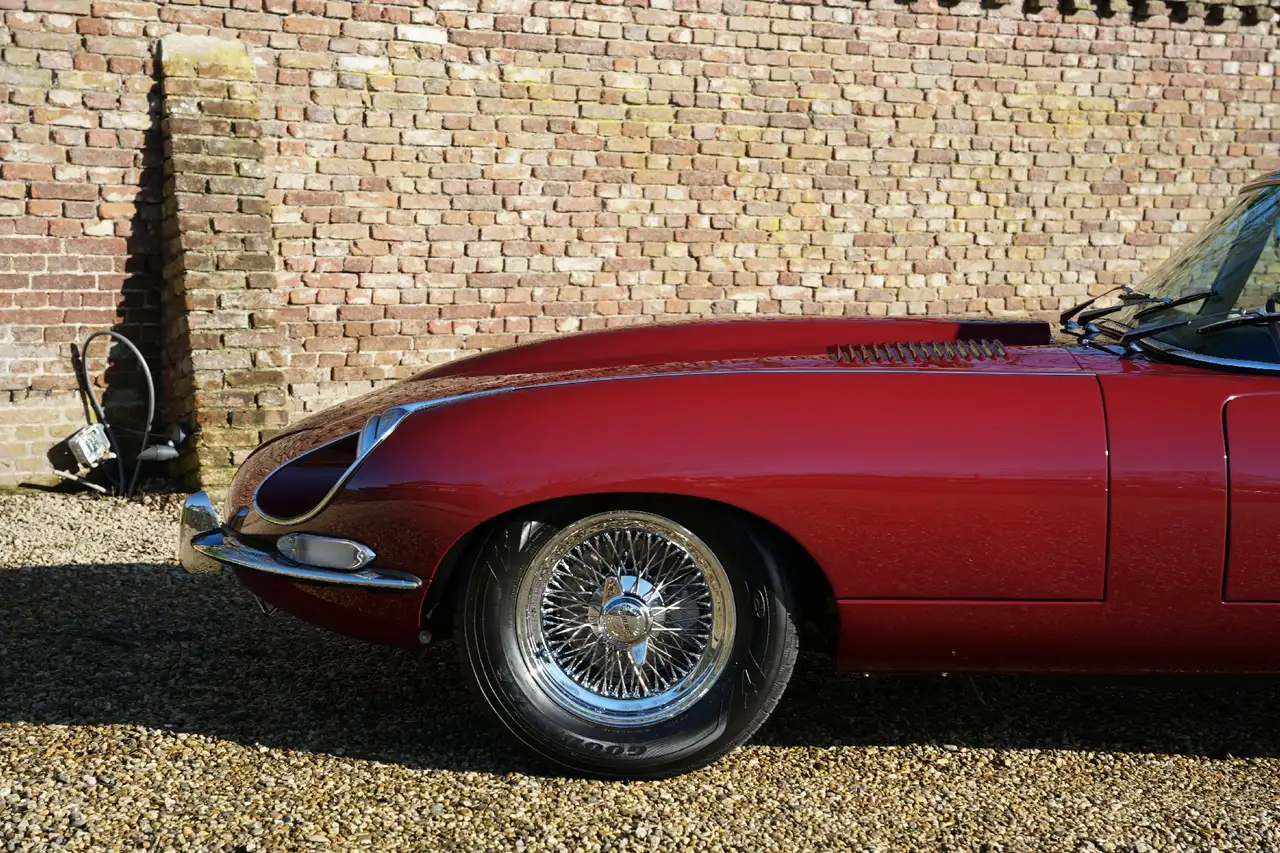Jaguar E-Type 4.2 Litre Coupe Series 1.5 "Jaguar Heritage Certif, foto 11