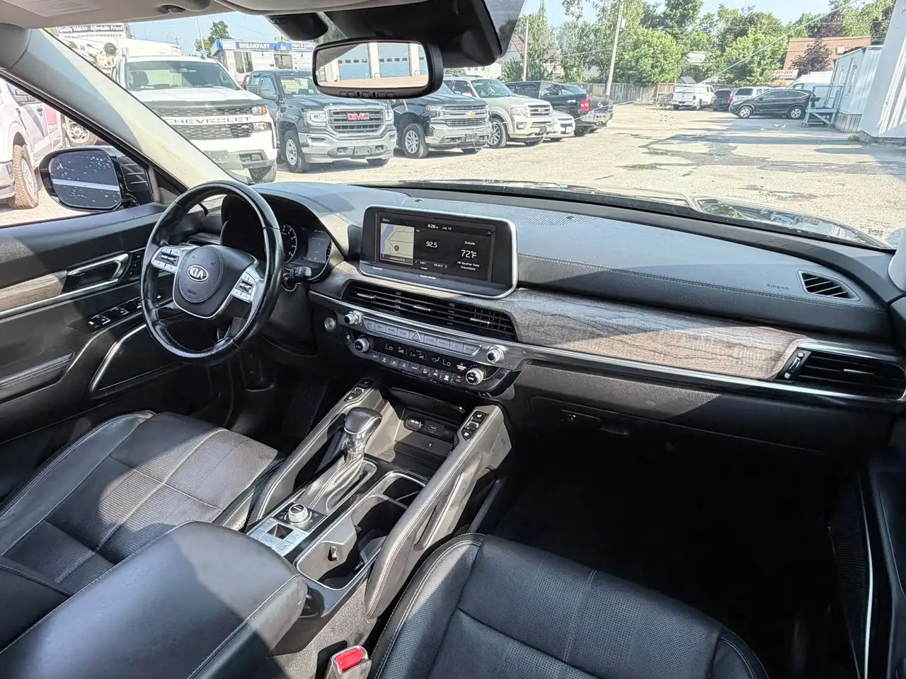 Kia Telluride снимка Kia Telluride