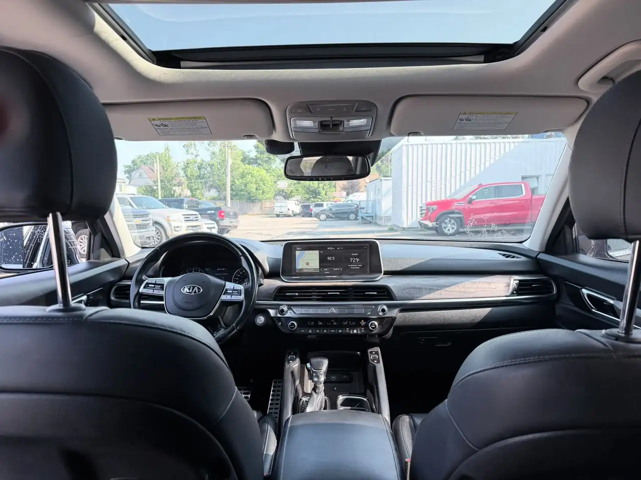 Kia Telluride снимка Kia Telluride