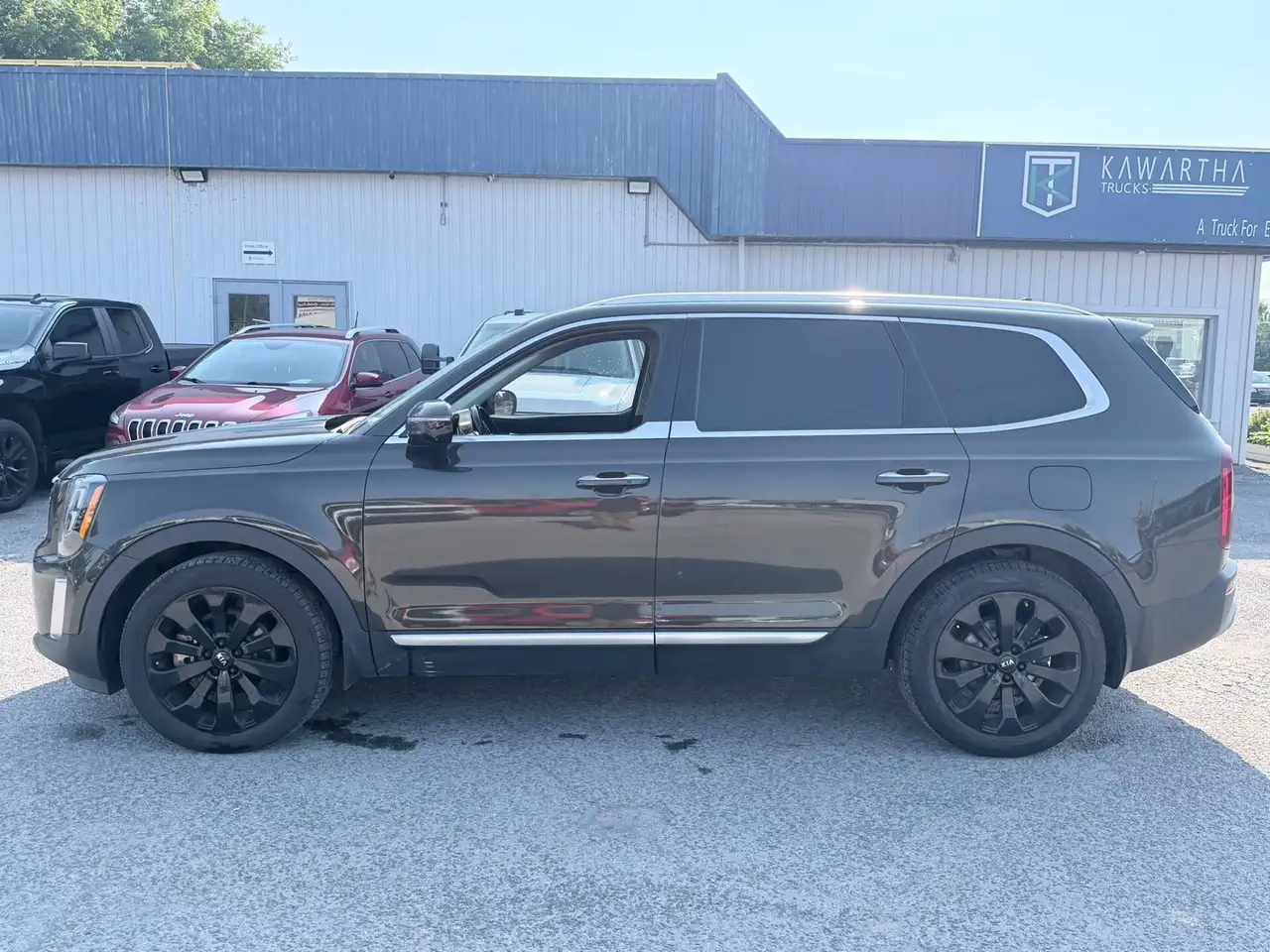 Kia Telluride снимка Kia Telluride