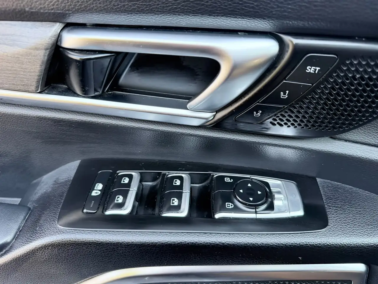 Kia Telluride снимка Kia Telluride
