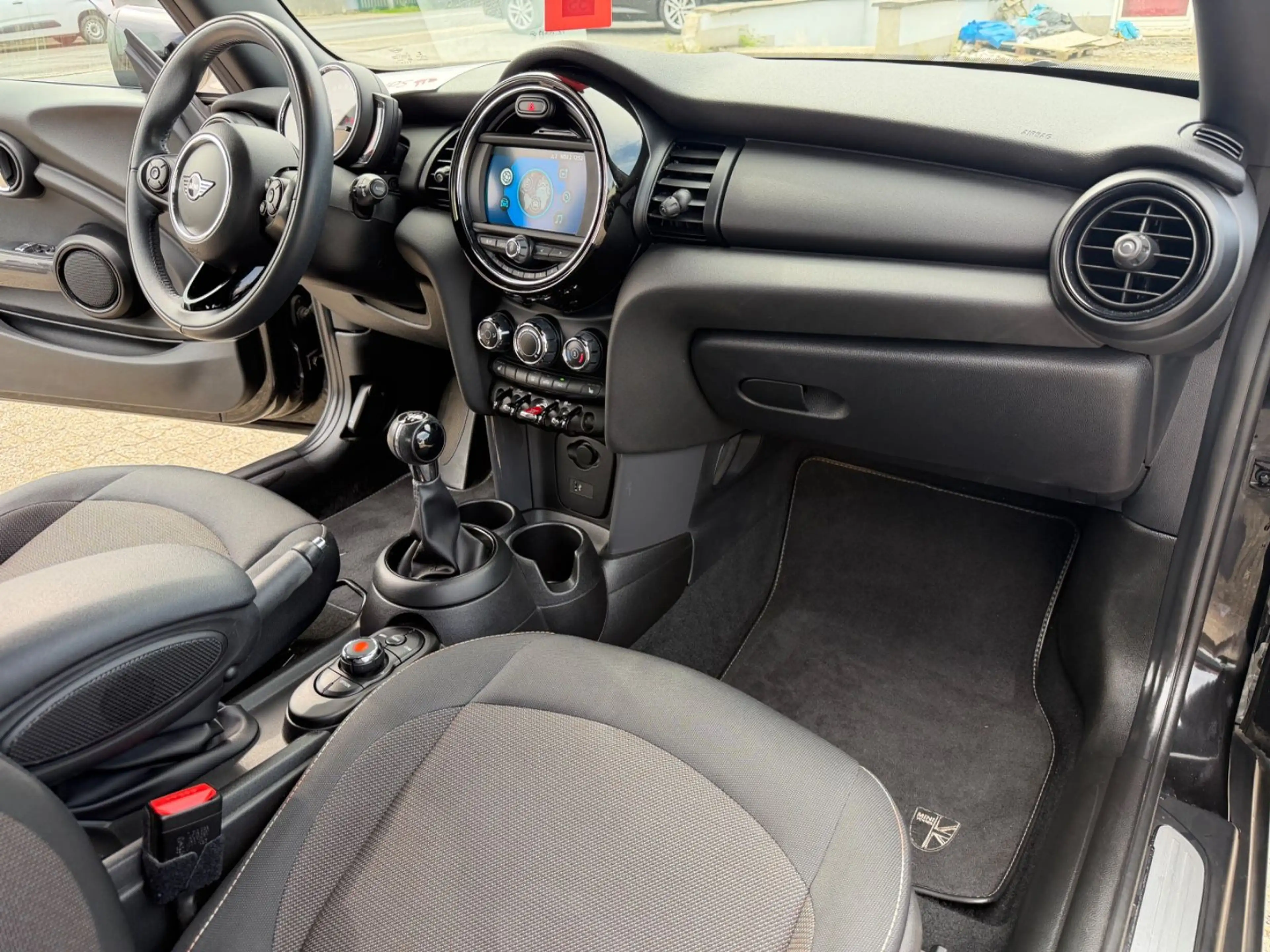 MINI One Sportpak. Sitzhz Multifkt PDC 2.HAND — photo 15