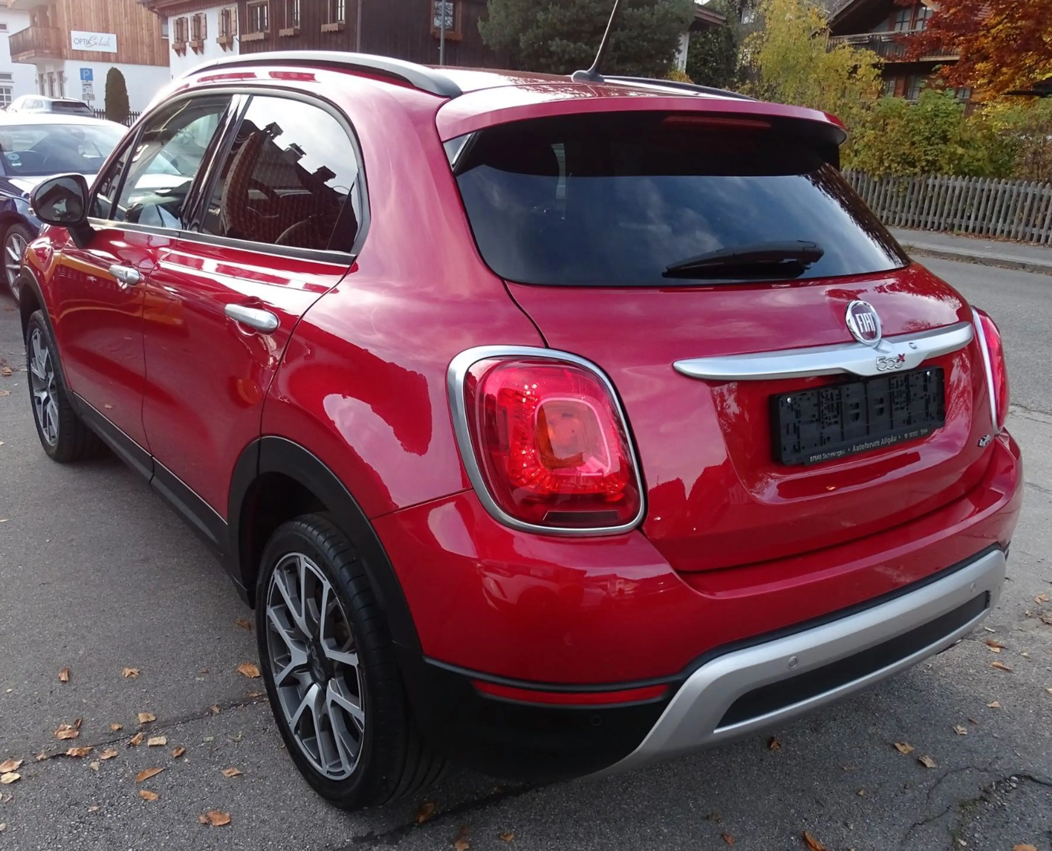 Fiat 500X Cross Plus Allrad Navi AHK Automatik — photo 4