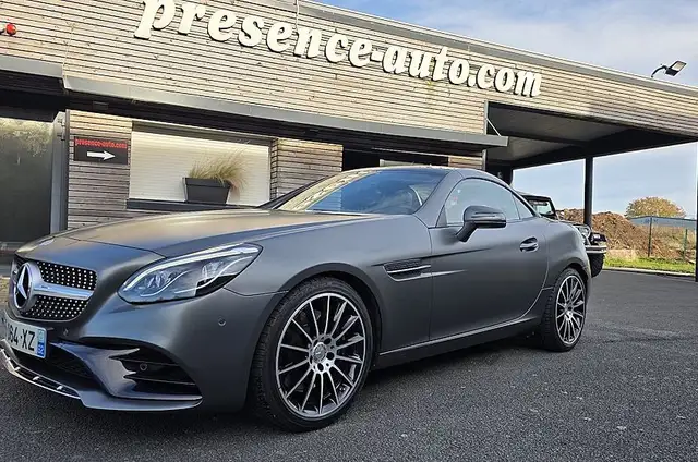 Mercedes-Benz SLC 180 180 AMG LINE 9G TRONIC ROADSTER