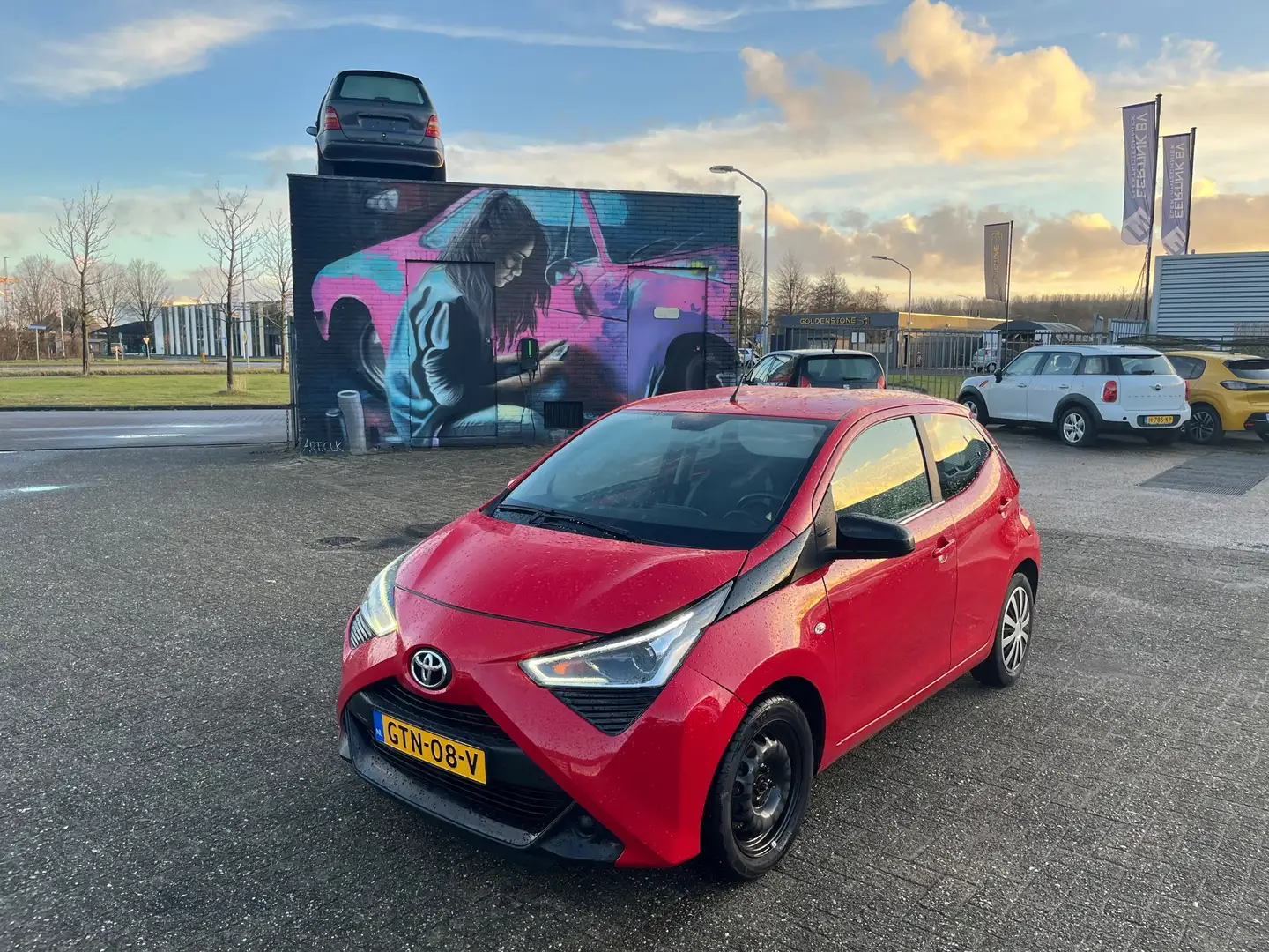 Toyota Aygo 1.0 VVT-i x Rot - 1