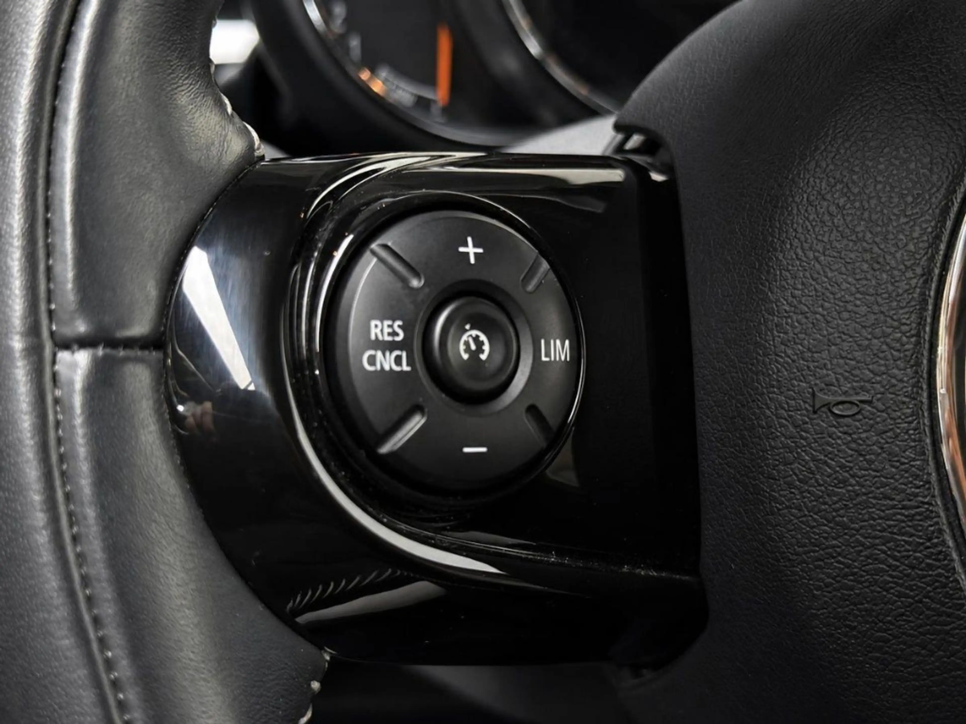 MINI Cooper Cabrio Mini Chili II 1.Hand Familie — photo 22