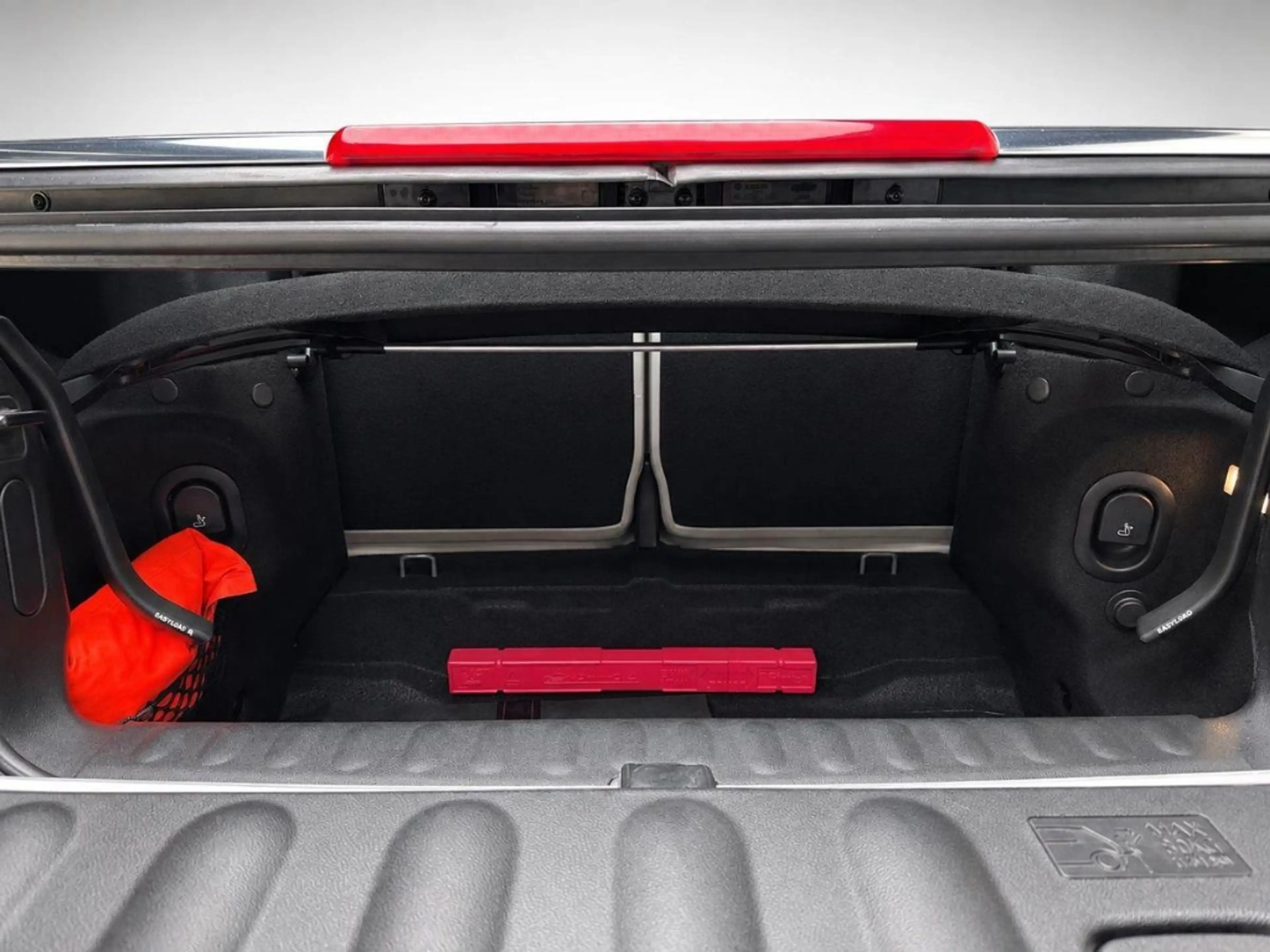 MINI Cooper Cabrio Mini Chili II 1.Hand Familie — photo 17